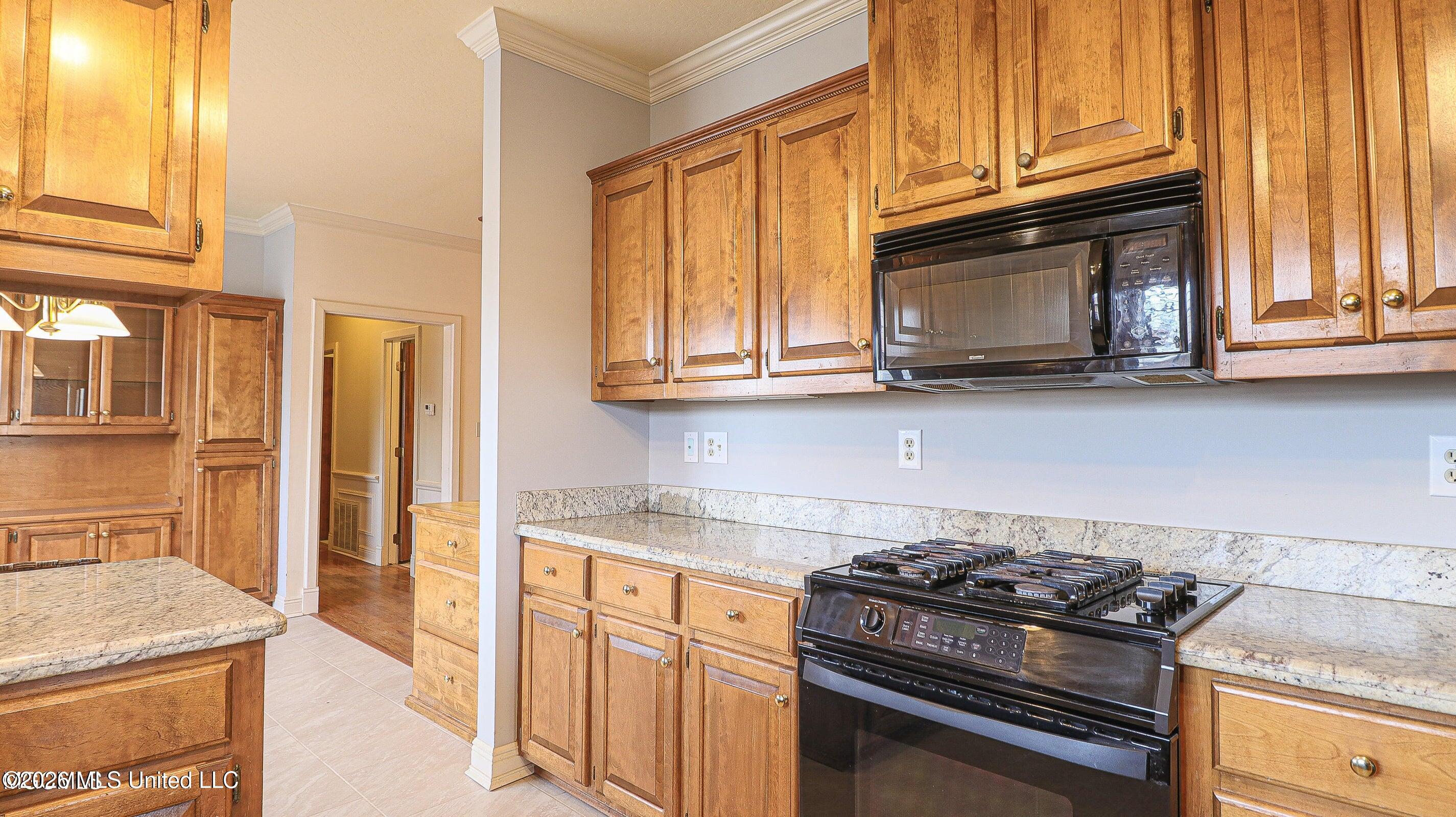 721 Dogwood Drive Property Photo 6