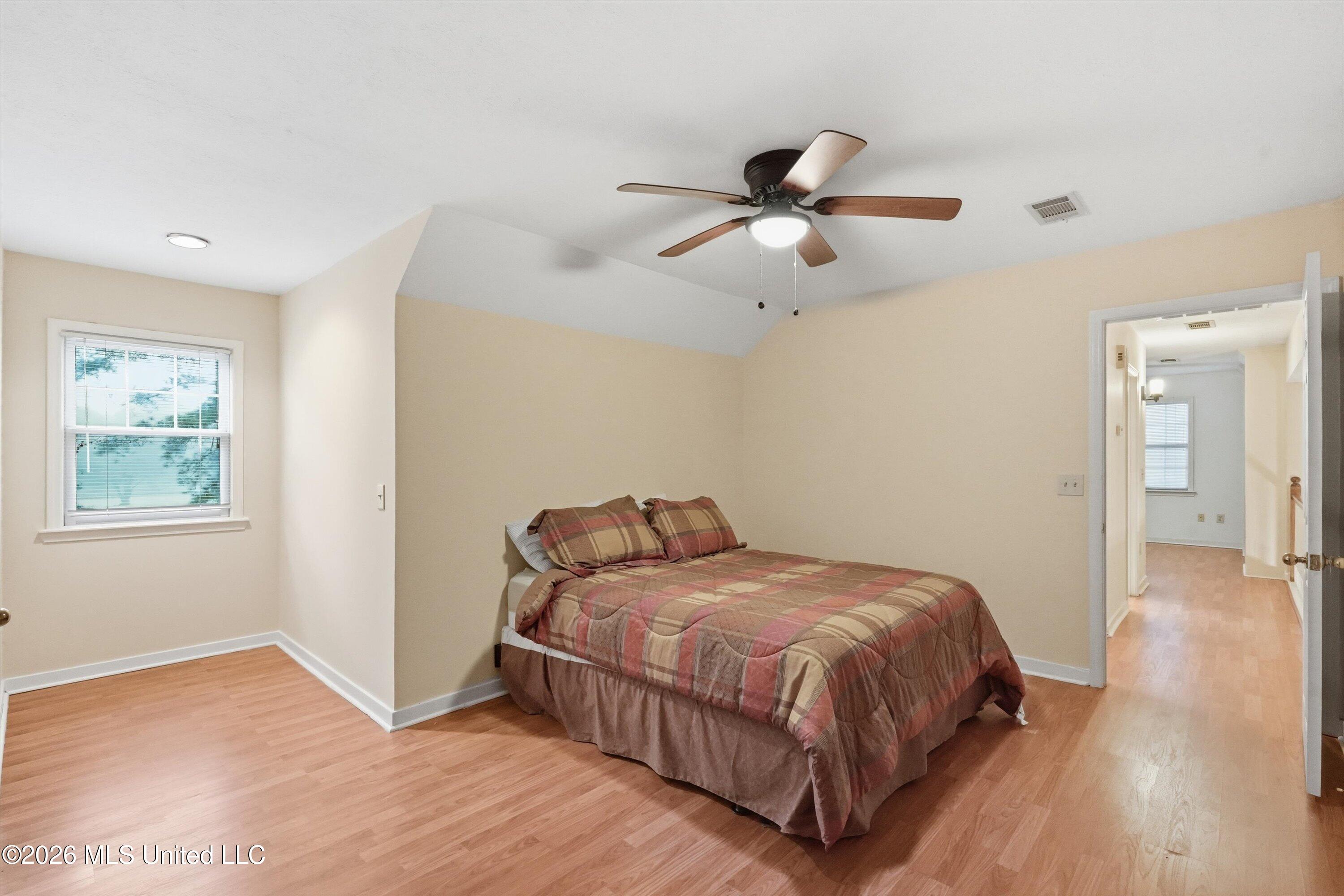 243 Bayview Drive Property Photo 13