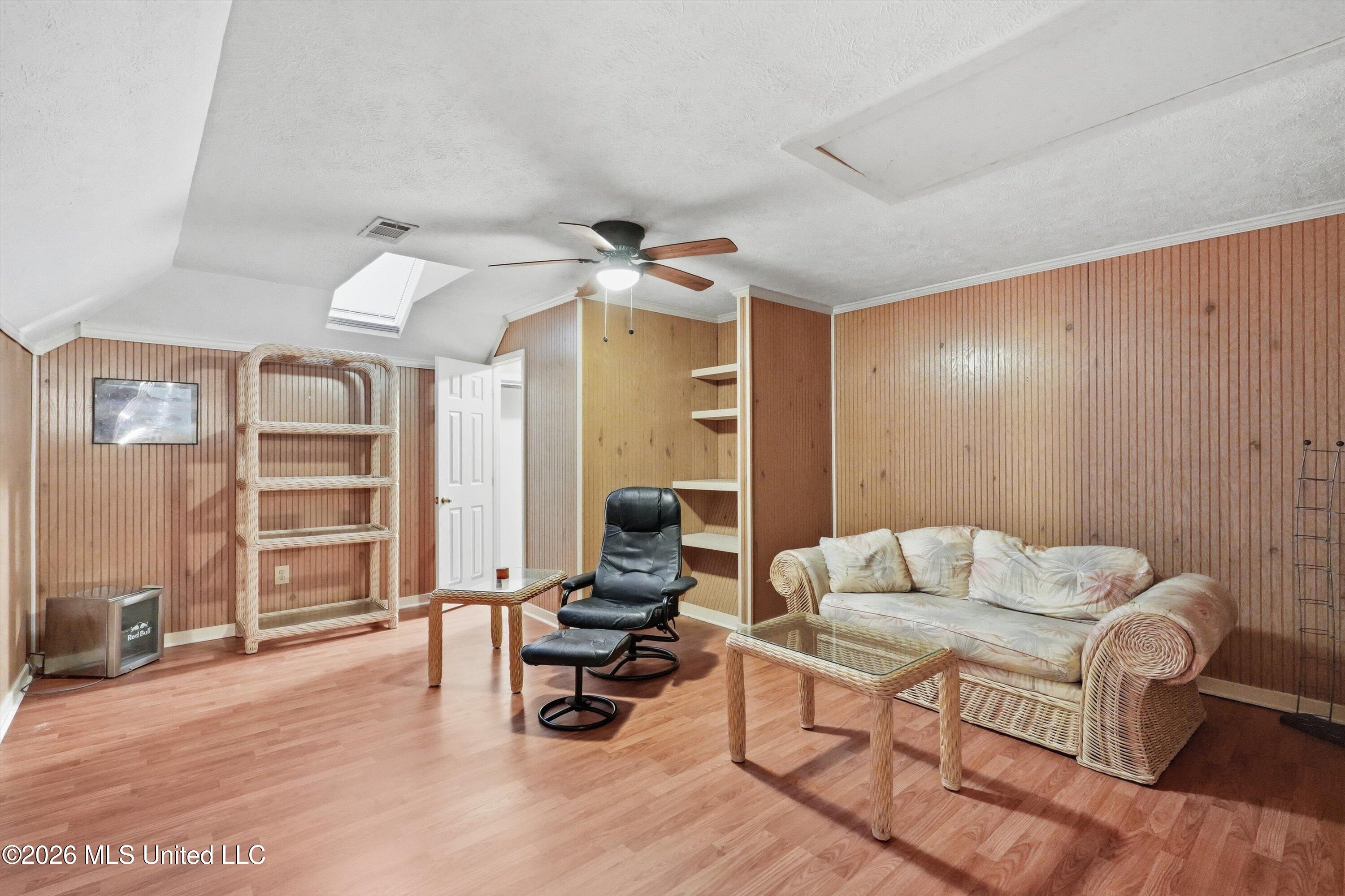 243 Bayview Drive Property Photo 18