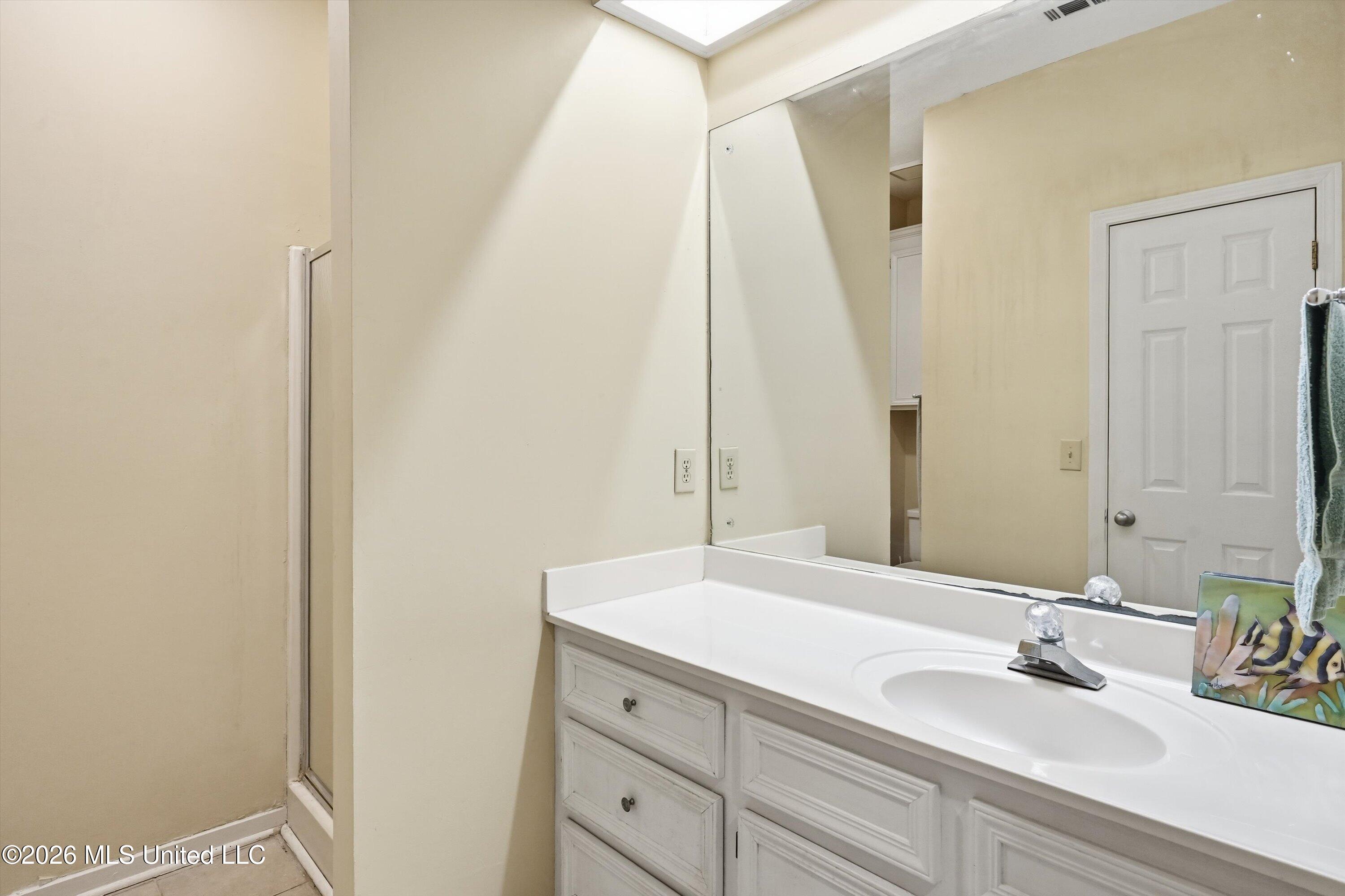 243 Bayview Drive Property Photo 22