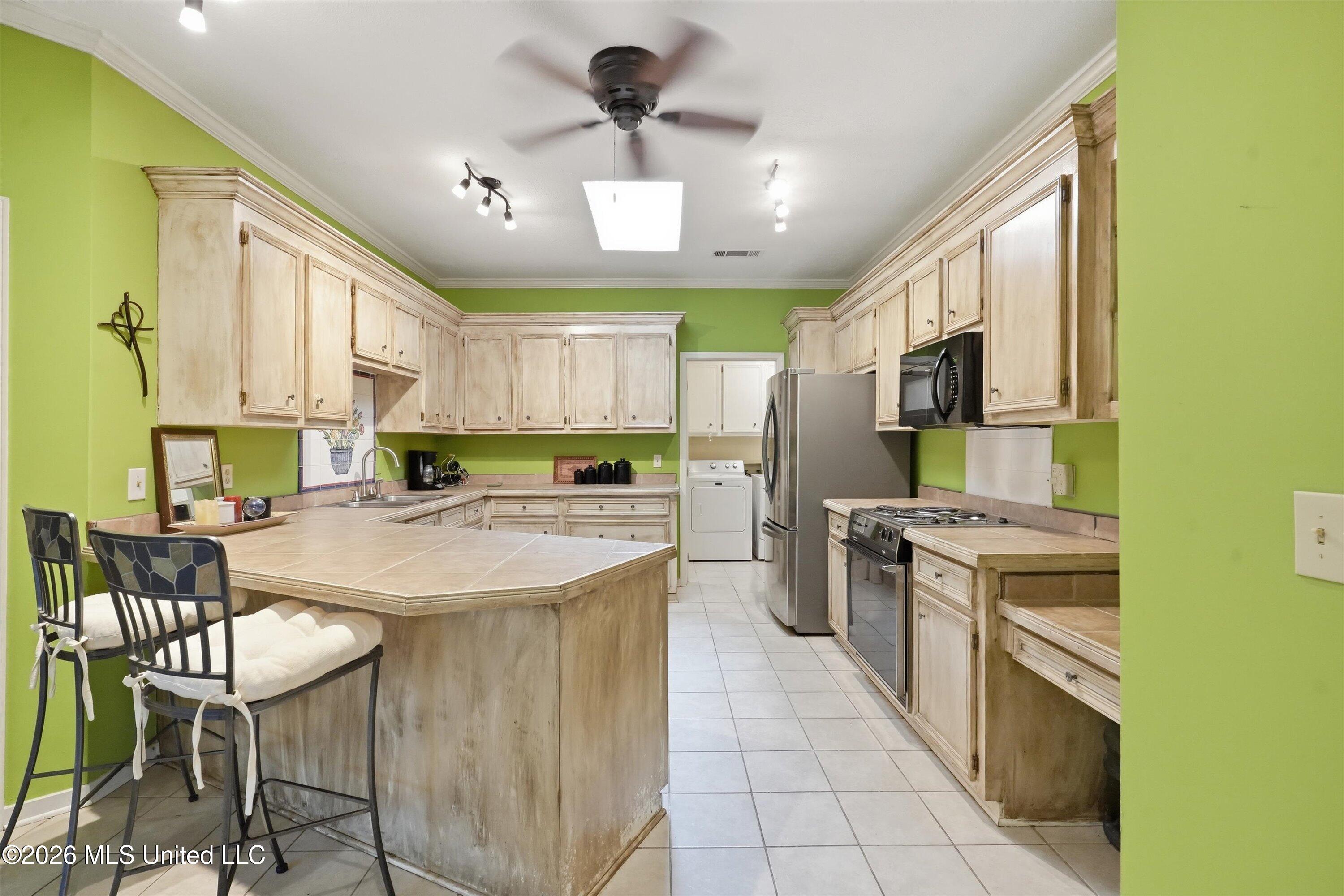 243 Bayview Drive Property Photo 33