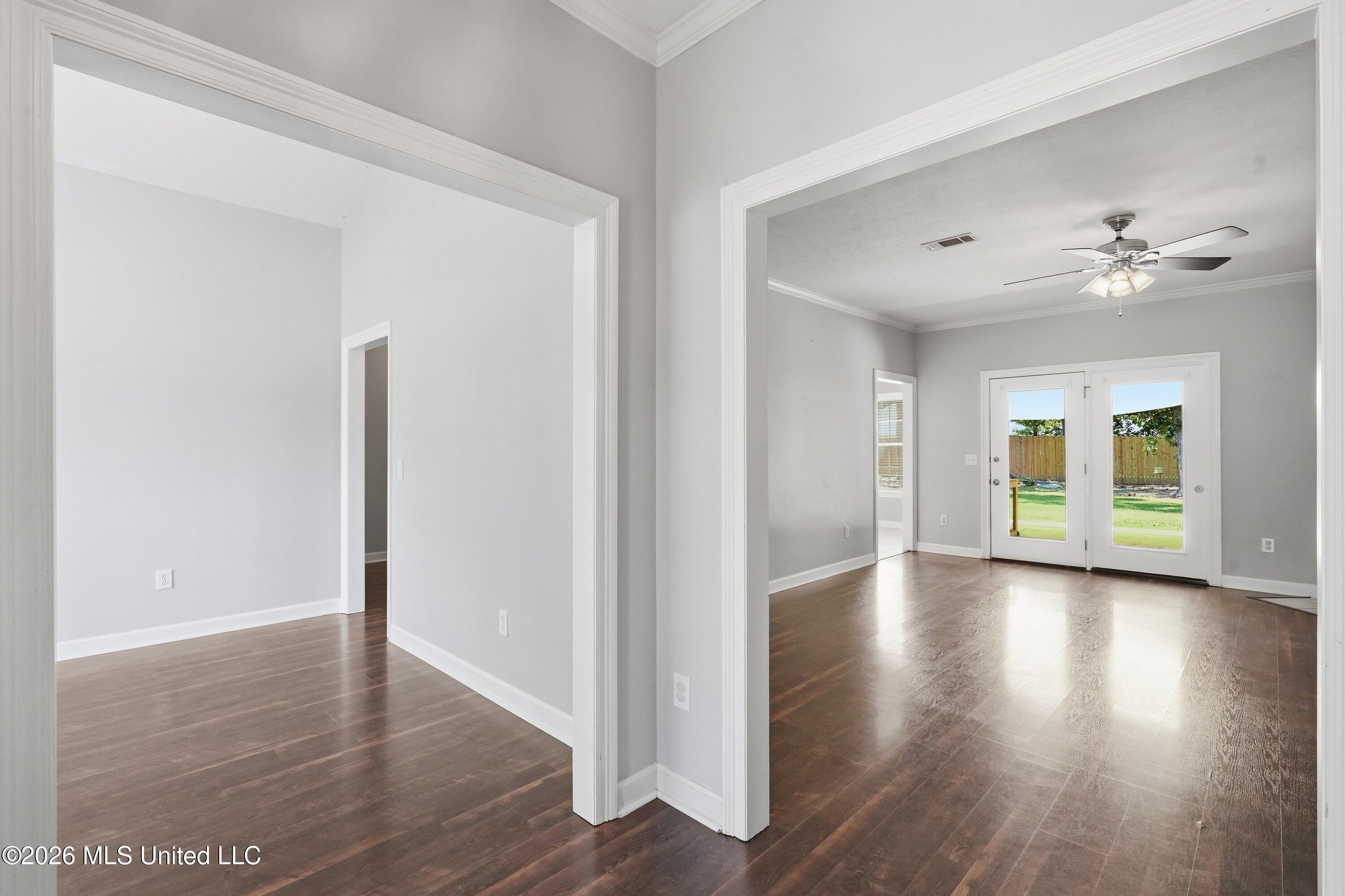 1015 Riverchase North Drive Property Photo 7