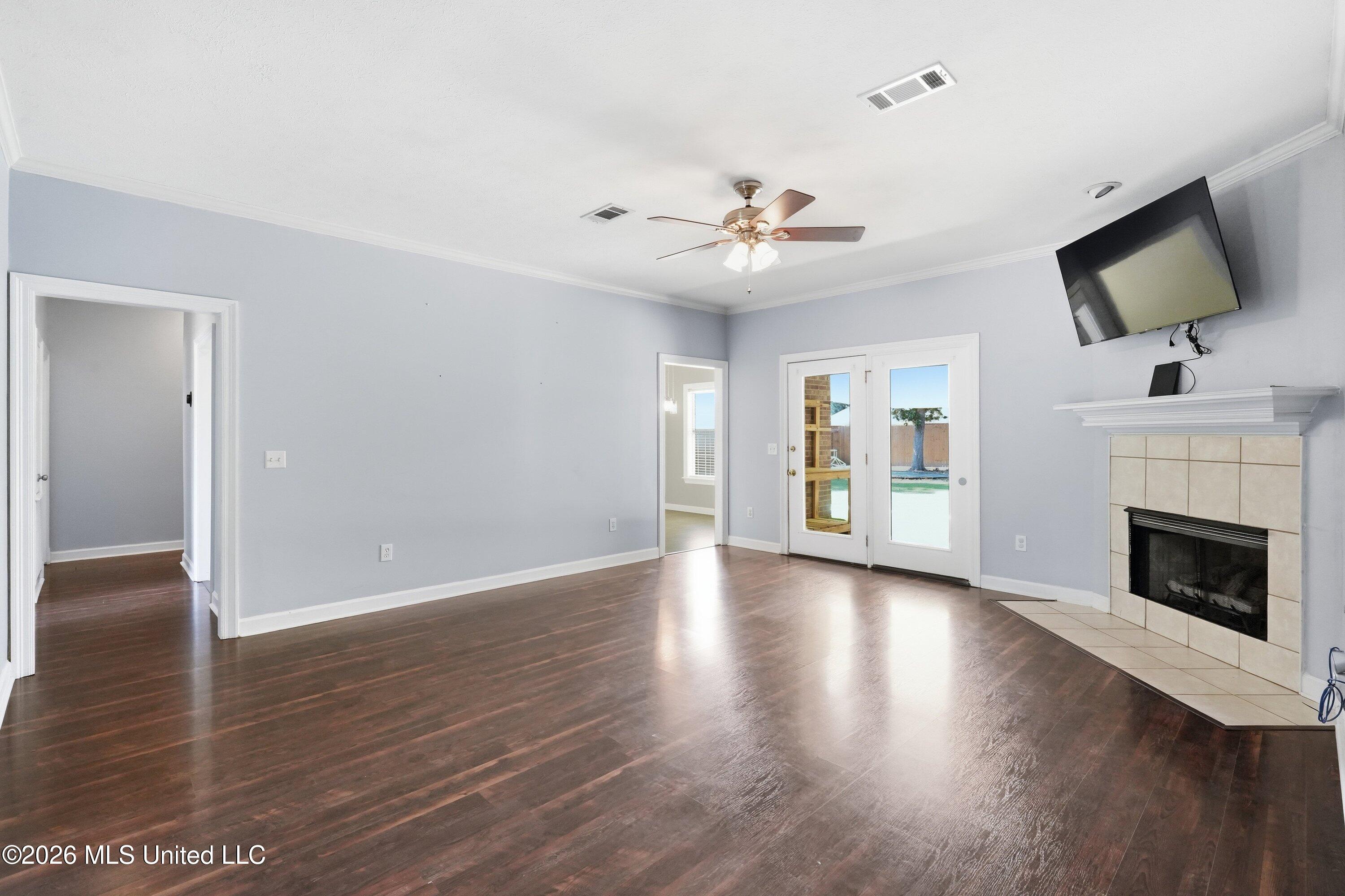1015 Riverchase North Drive Property Photo 15