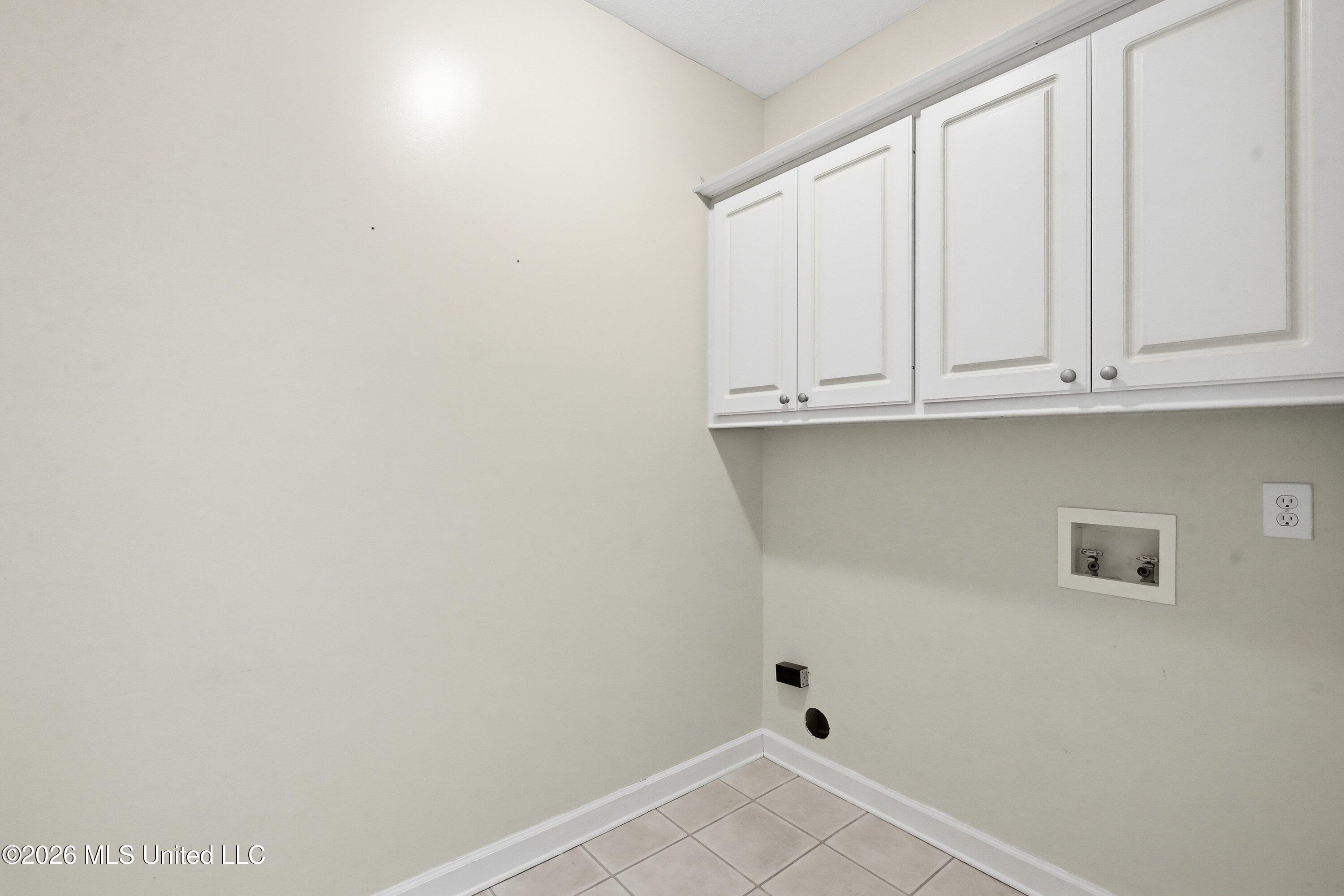 1015 Riverchase North Drive Property Photo 21