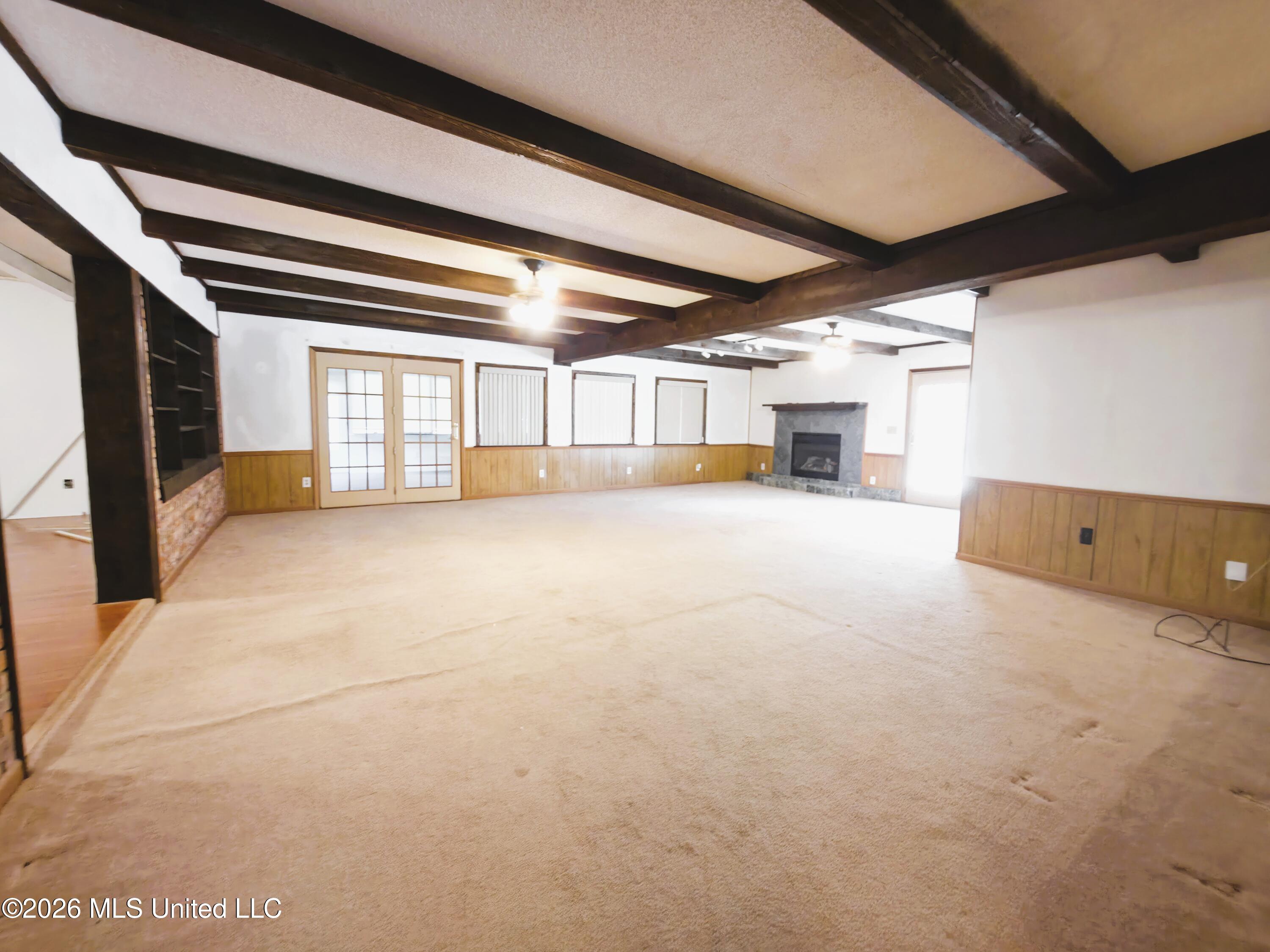 1800 Pat Drive Property Photo 5
