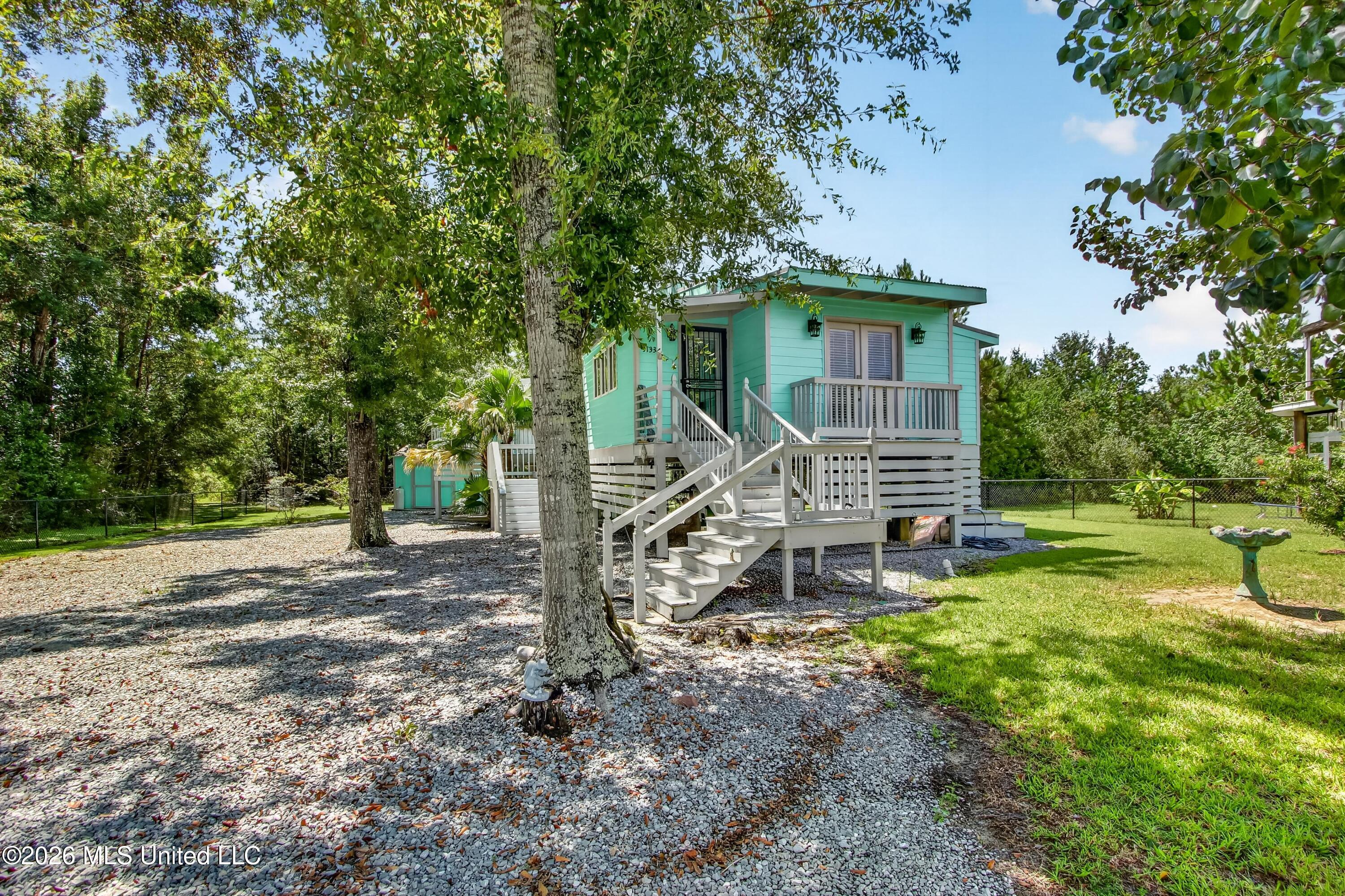 5133 Herron Street Property Photo 5