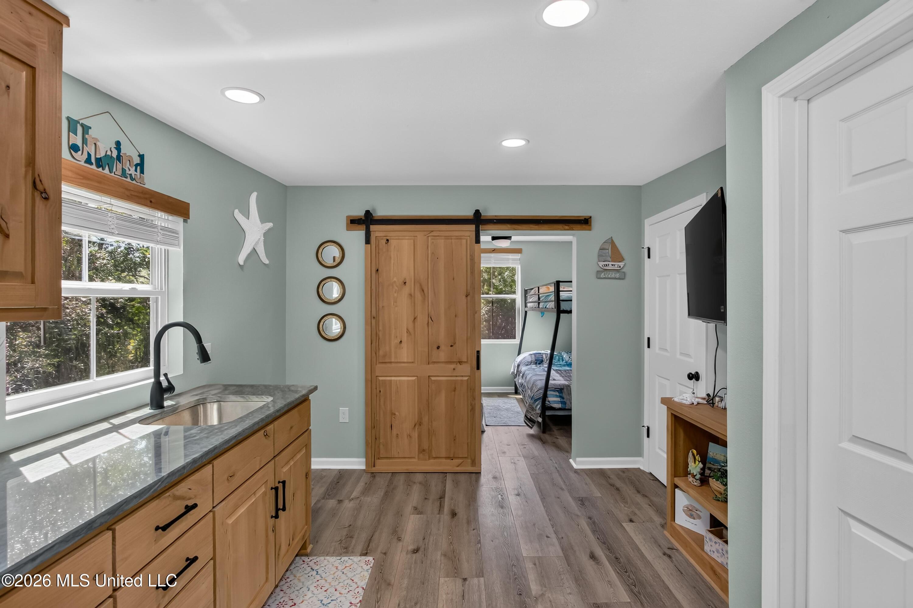 5133 Herron Street Property Photo 24