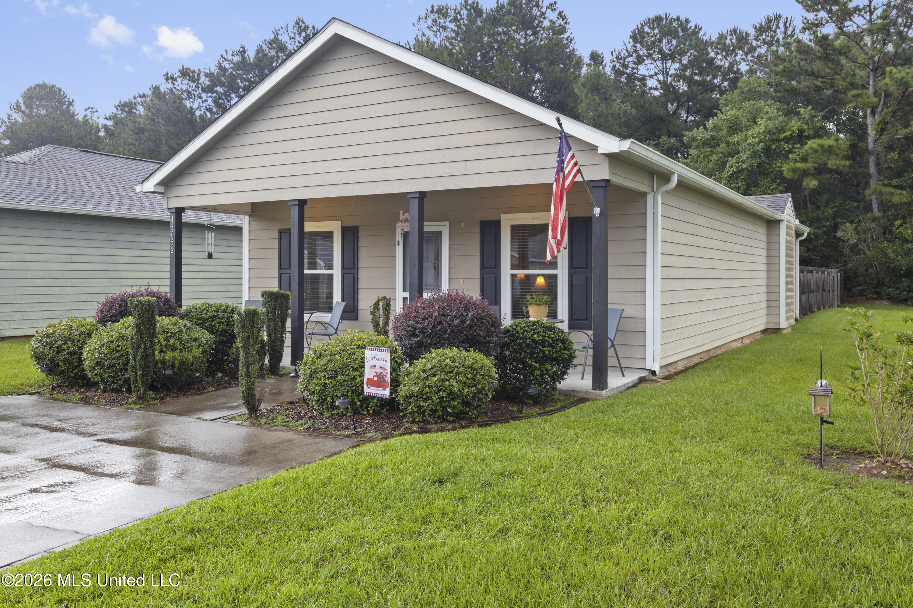 13052 Tracewood Drive Property Photo 2