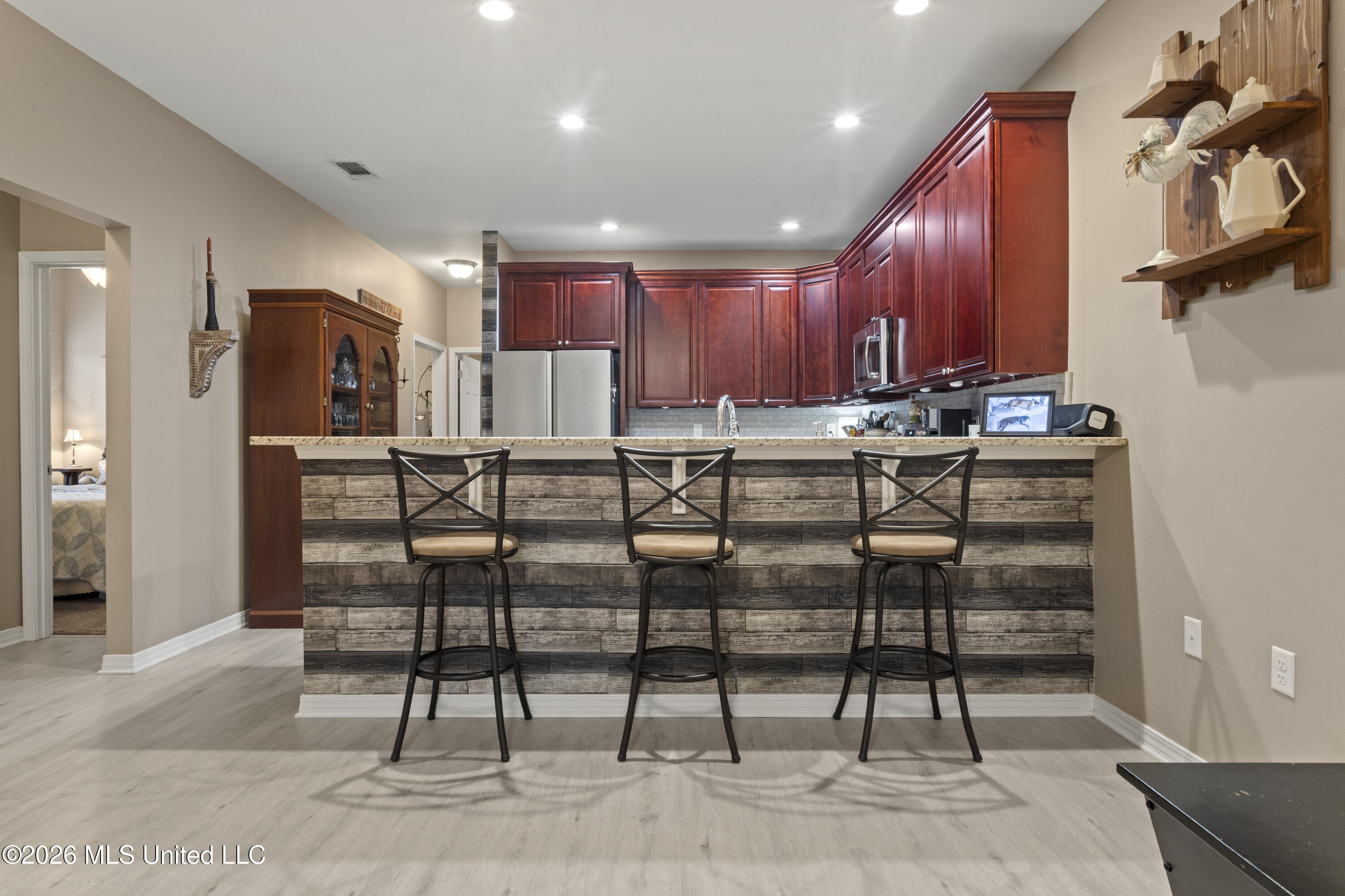 13052 Tracewood Drive Property Photo 9