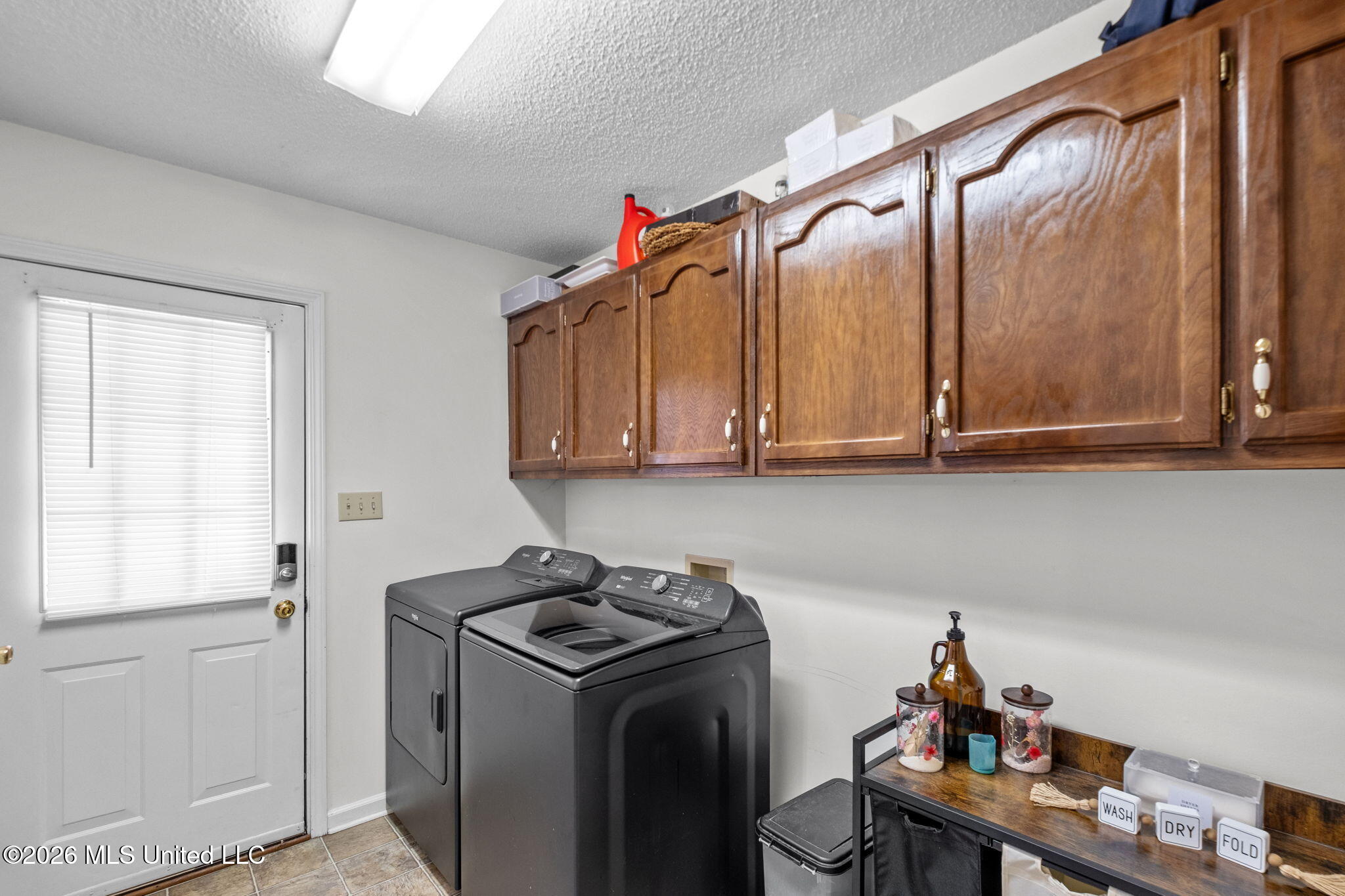 6616 Valerie Drive Property Photo 11