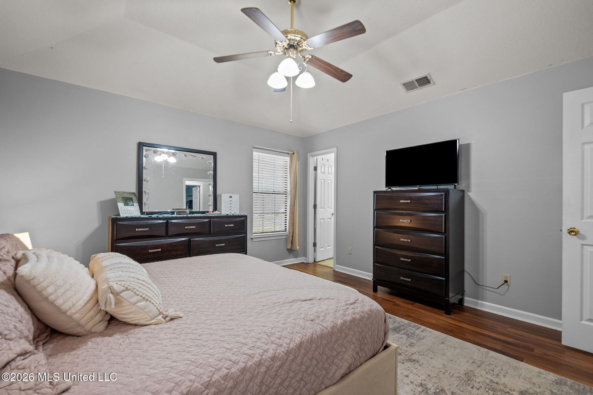 6616 Valerie Drive Property Photo 12