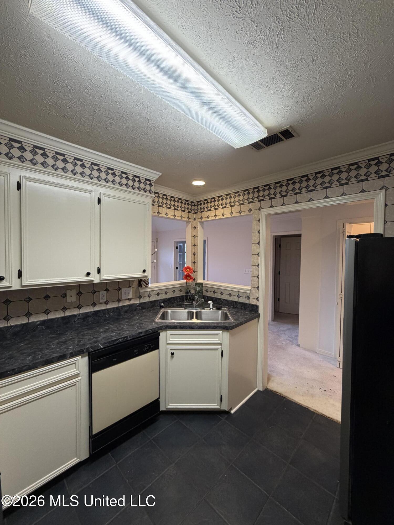 414 Friday Harbour Property Photo 17