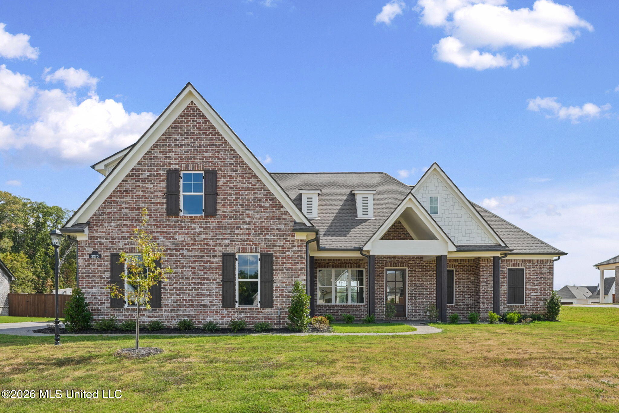 2275 Livingston Way Property Photo 11