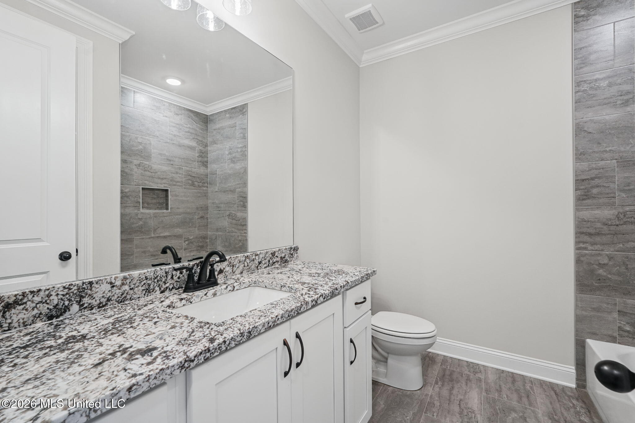 2275 Livingston Way Property Photo 34