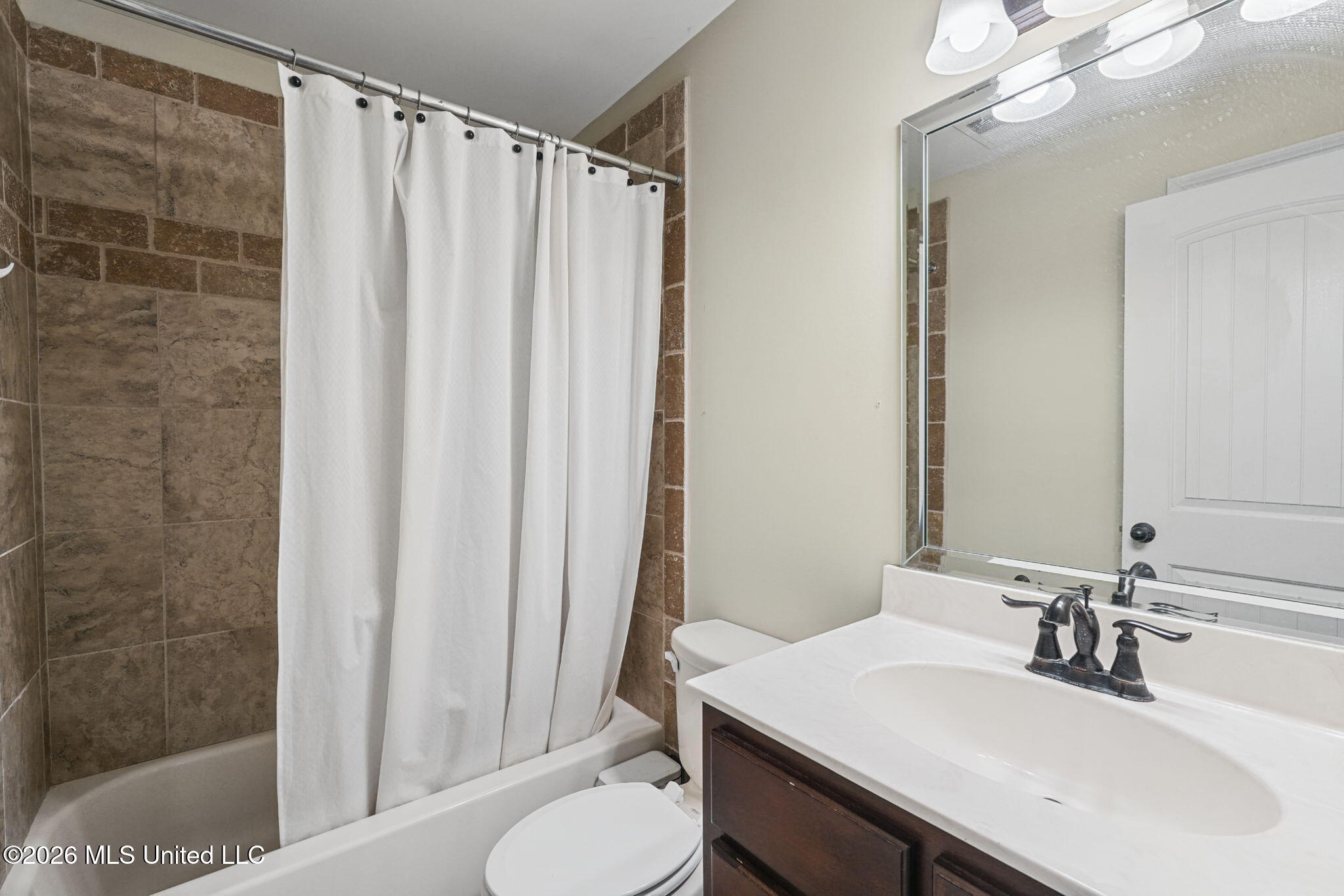 3471 Enclave Drive Property Photo 43