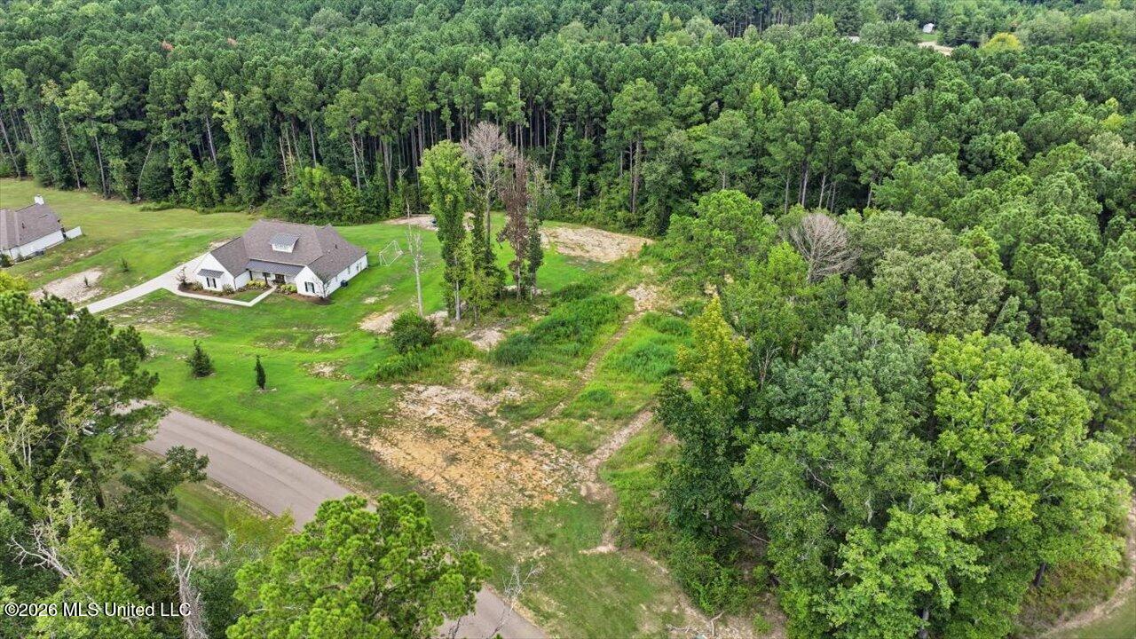 Dogwood Trace Property Photo 25