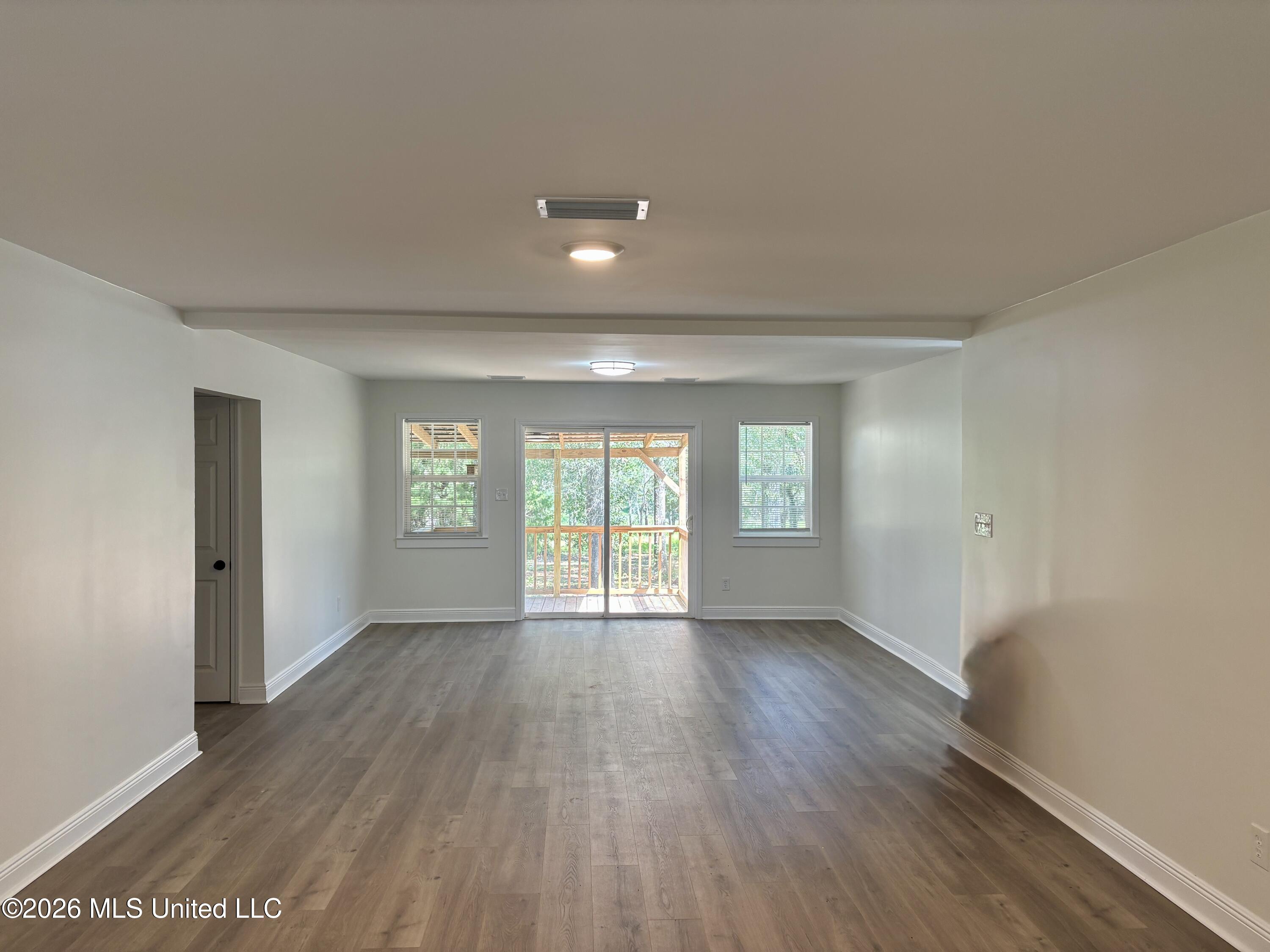3308 Dwyer Branch Road Property Photo 4