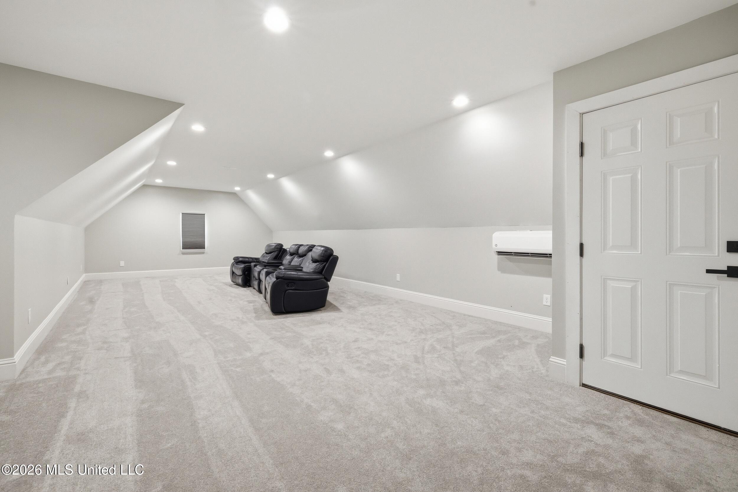 16724 W Spring Lake Drive Property Photo 33