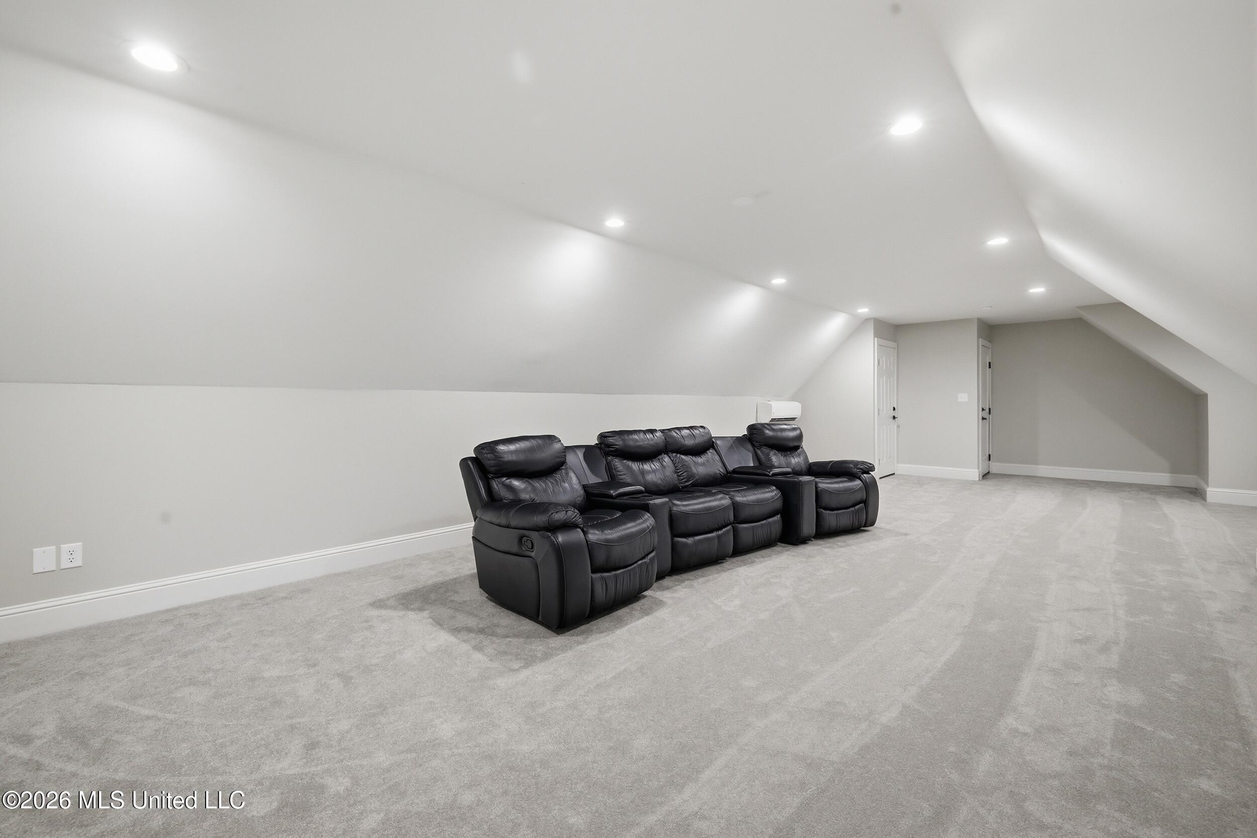 16724 W Spring Lake Drive Property Photo 35