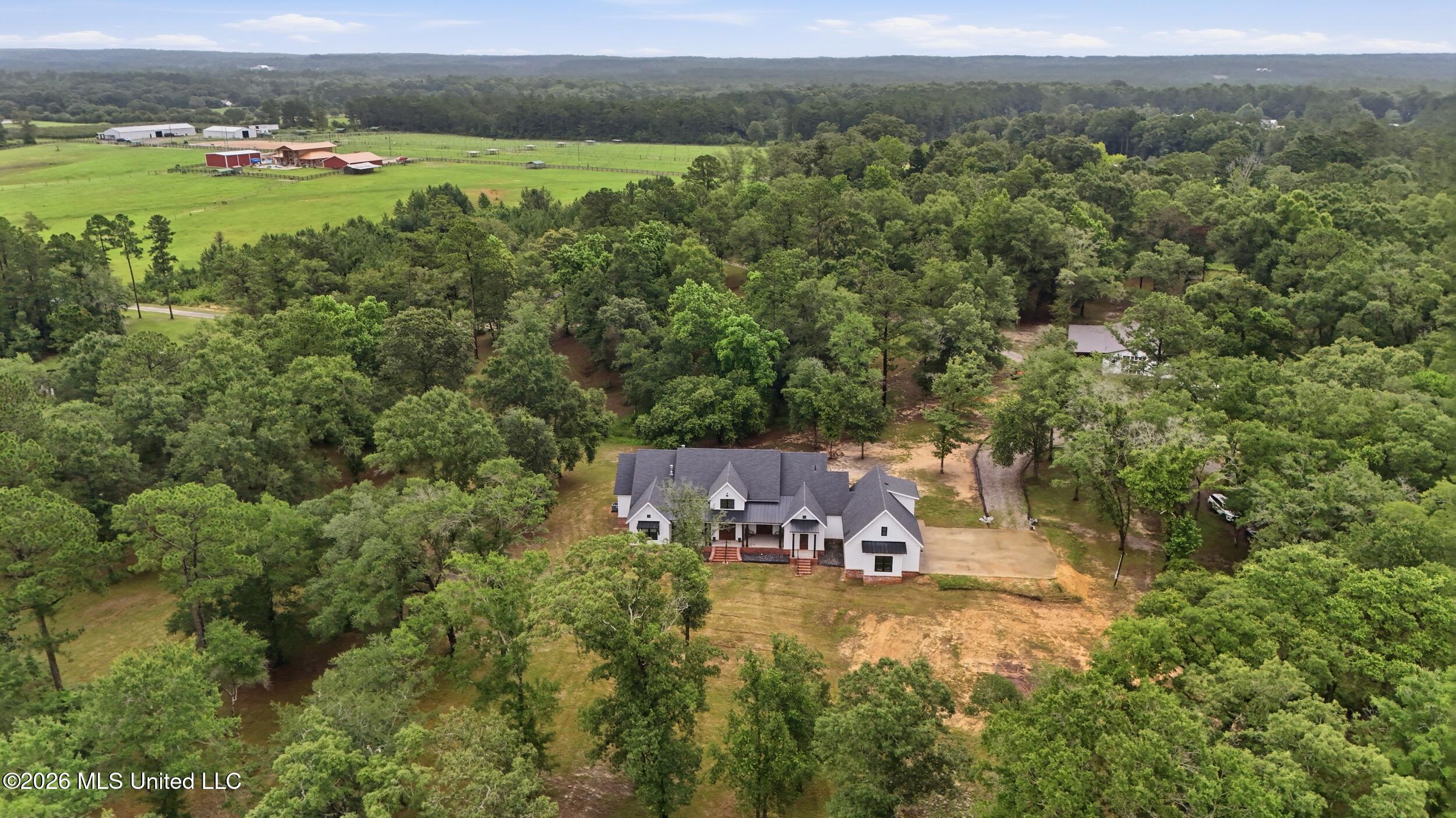 16724 W Spring Lake Drive Property Photo 76
