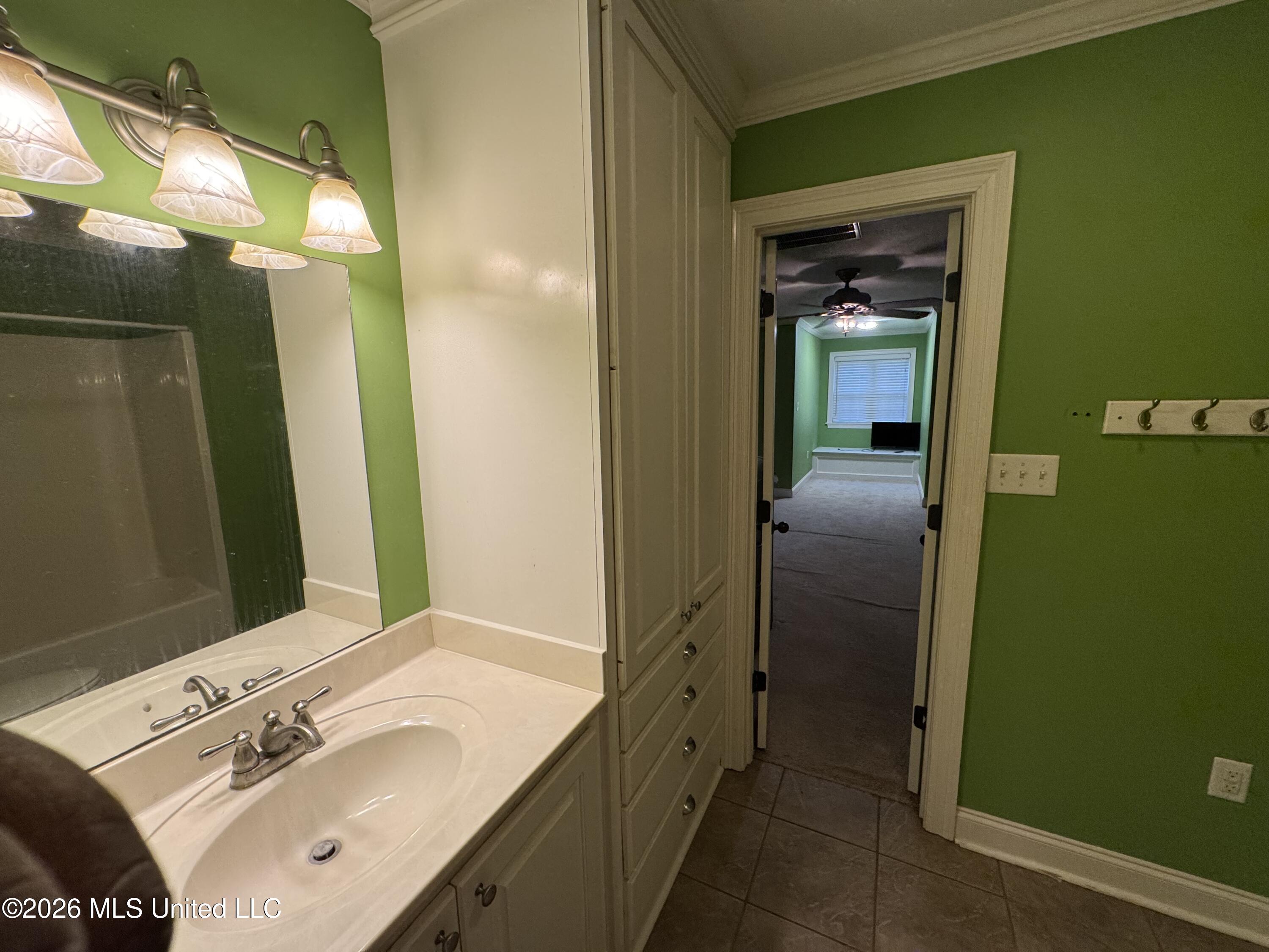 105 Walnut Circle Property Photo 34