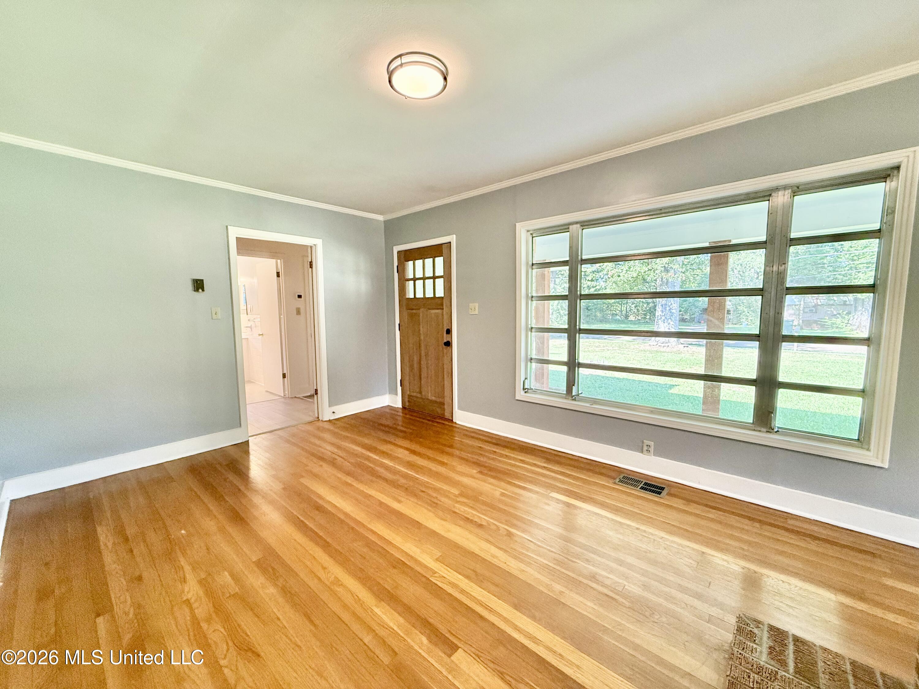 207 N Bennett Street Property Photo 17