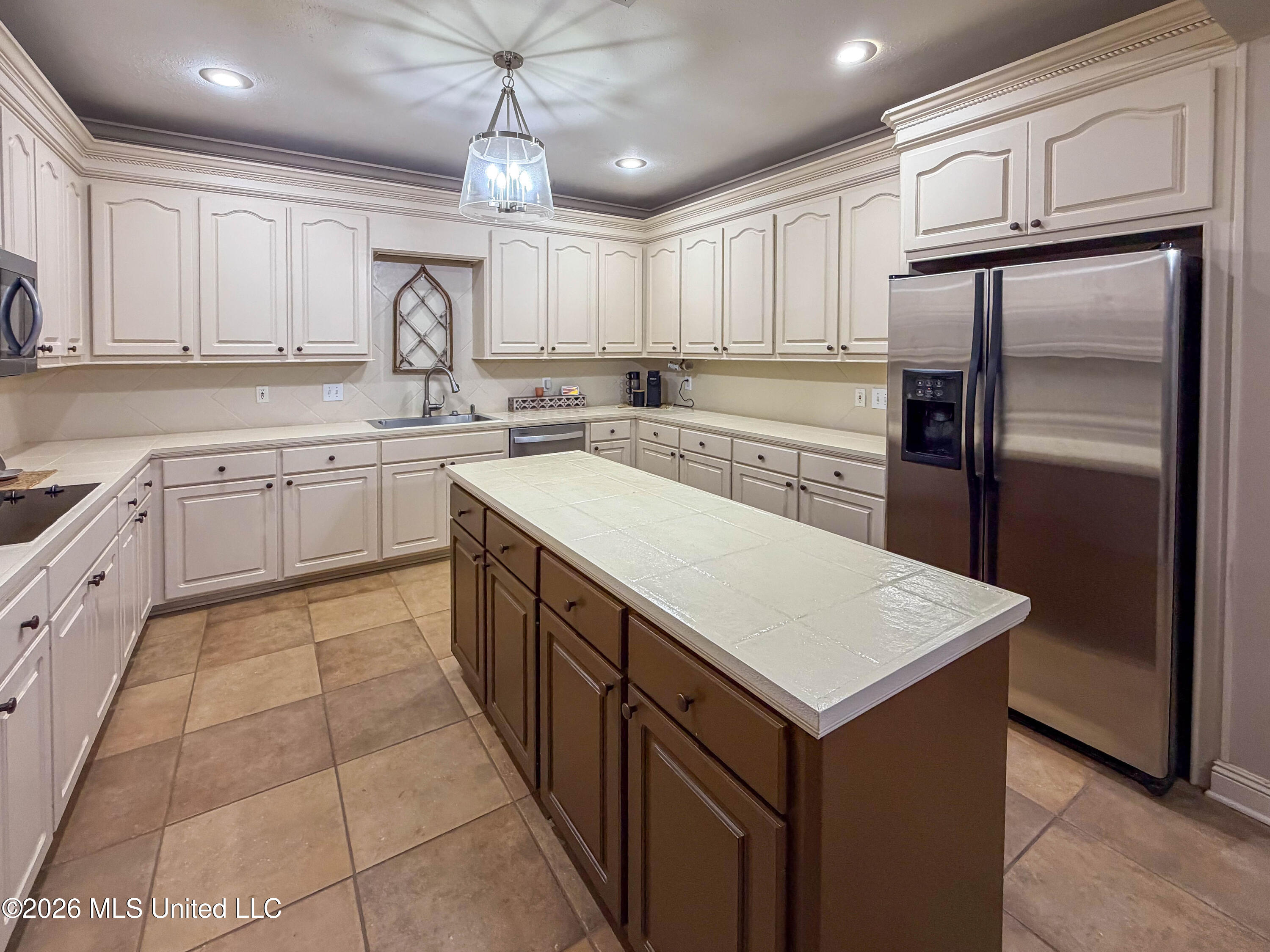 137 Vineyard Boulevard Property Photo 11
