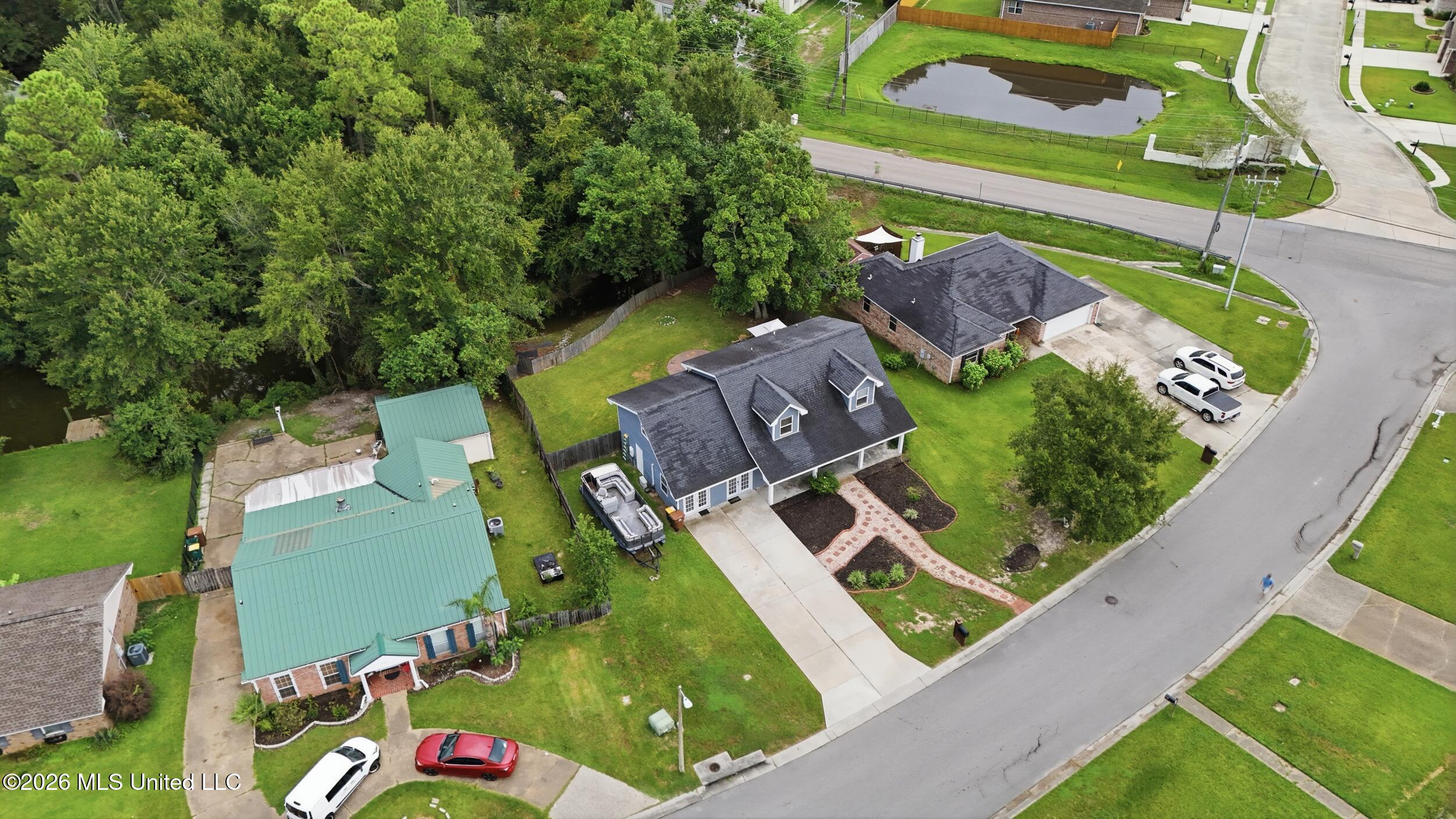 695 N Haven Drive Property Photo 8