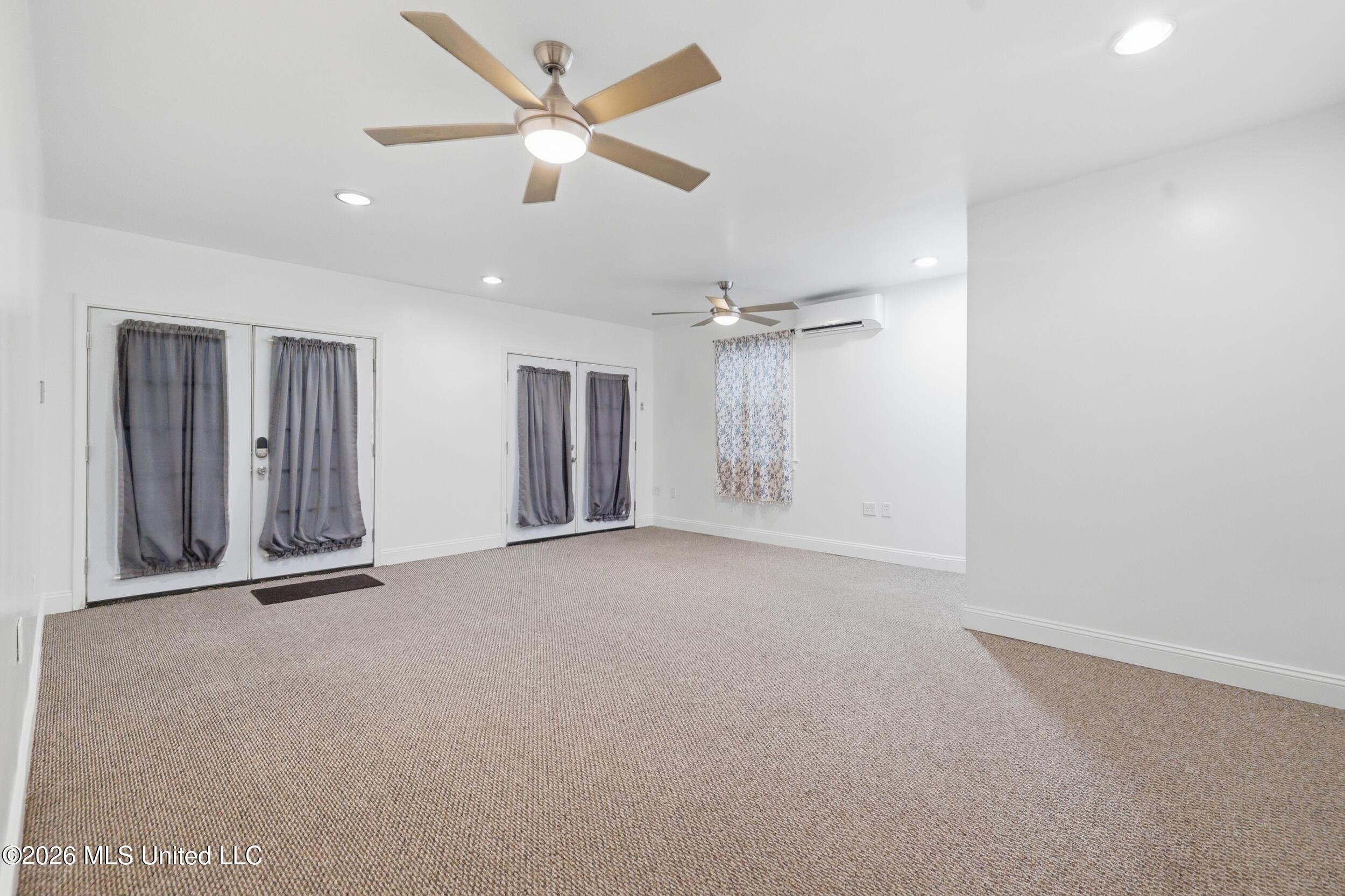 695 N Haven Drive Property Photo 17