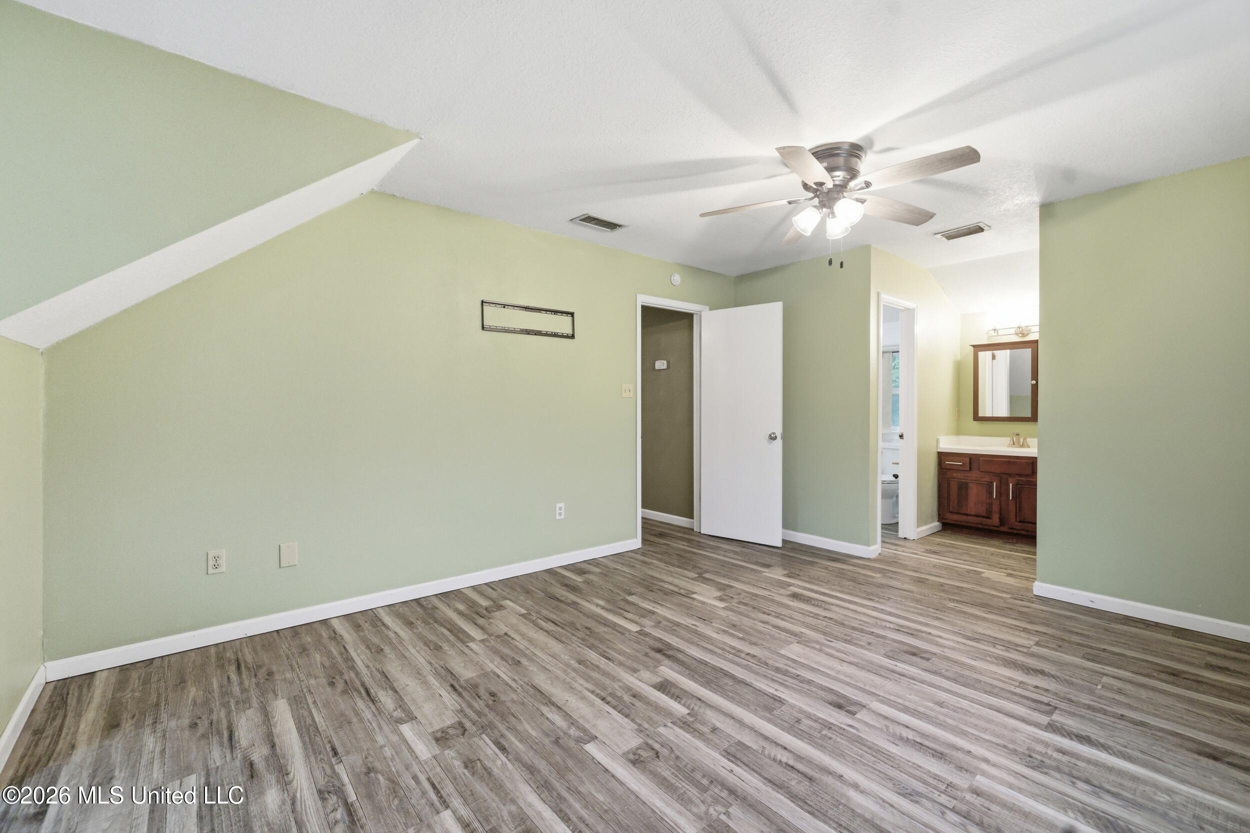 695 N Haven Drive Property Photo 18
