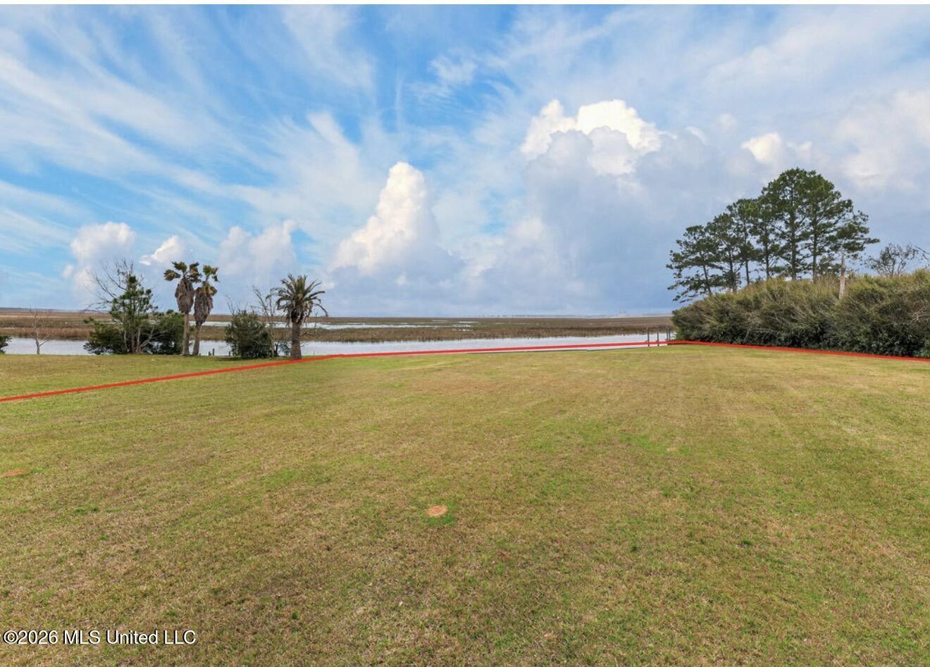 2450 Iki Place Property Photo 9