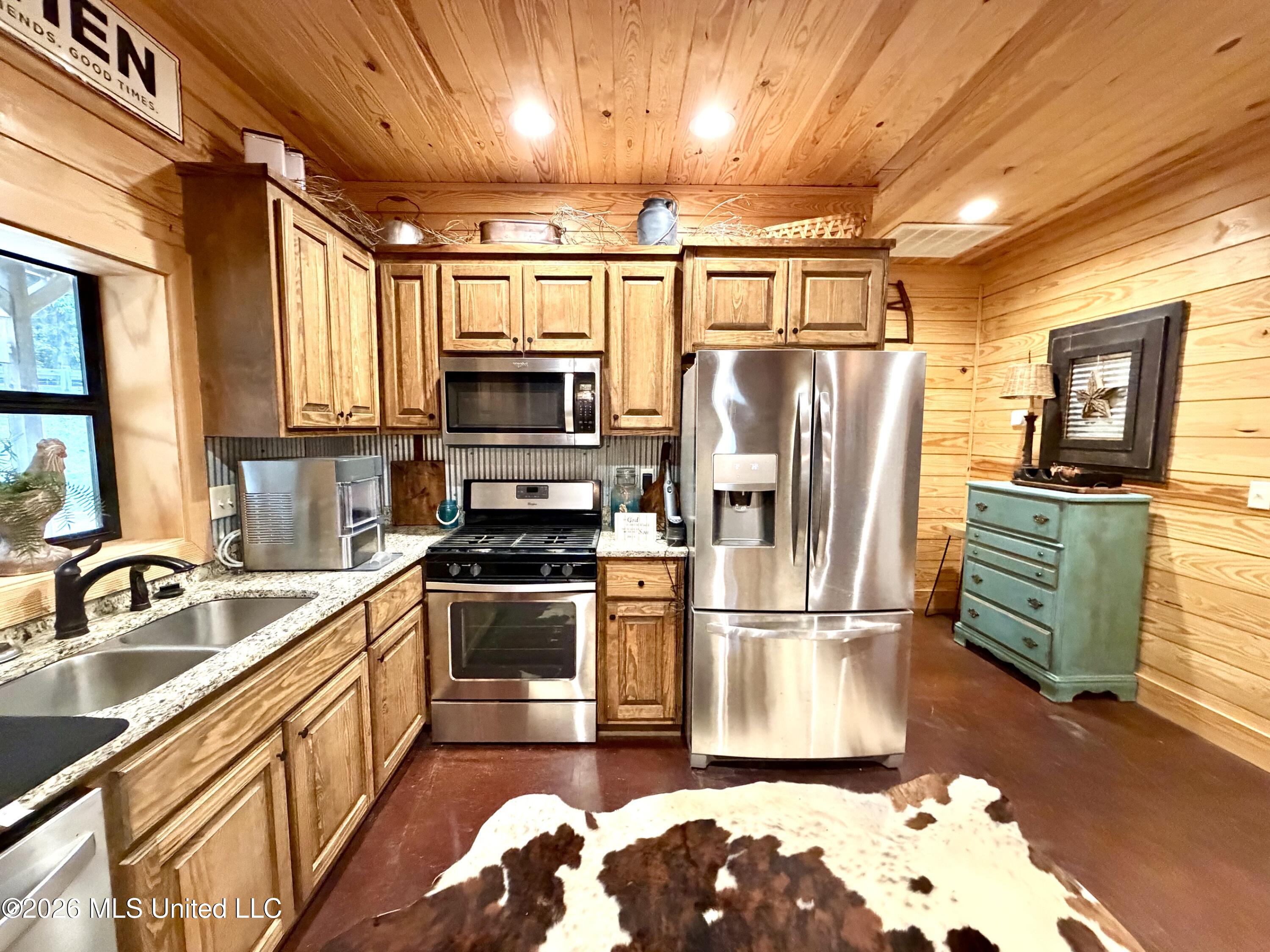 11330 Mississippi 429 Property Photo 13