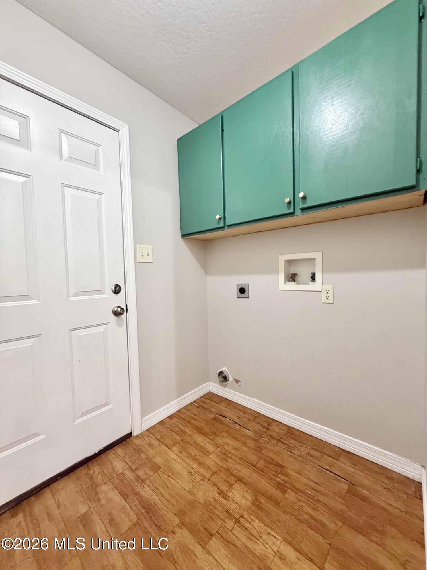 22202 N Ms-63 Property Photo 6