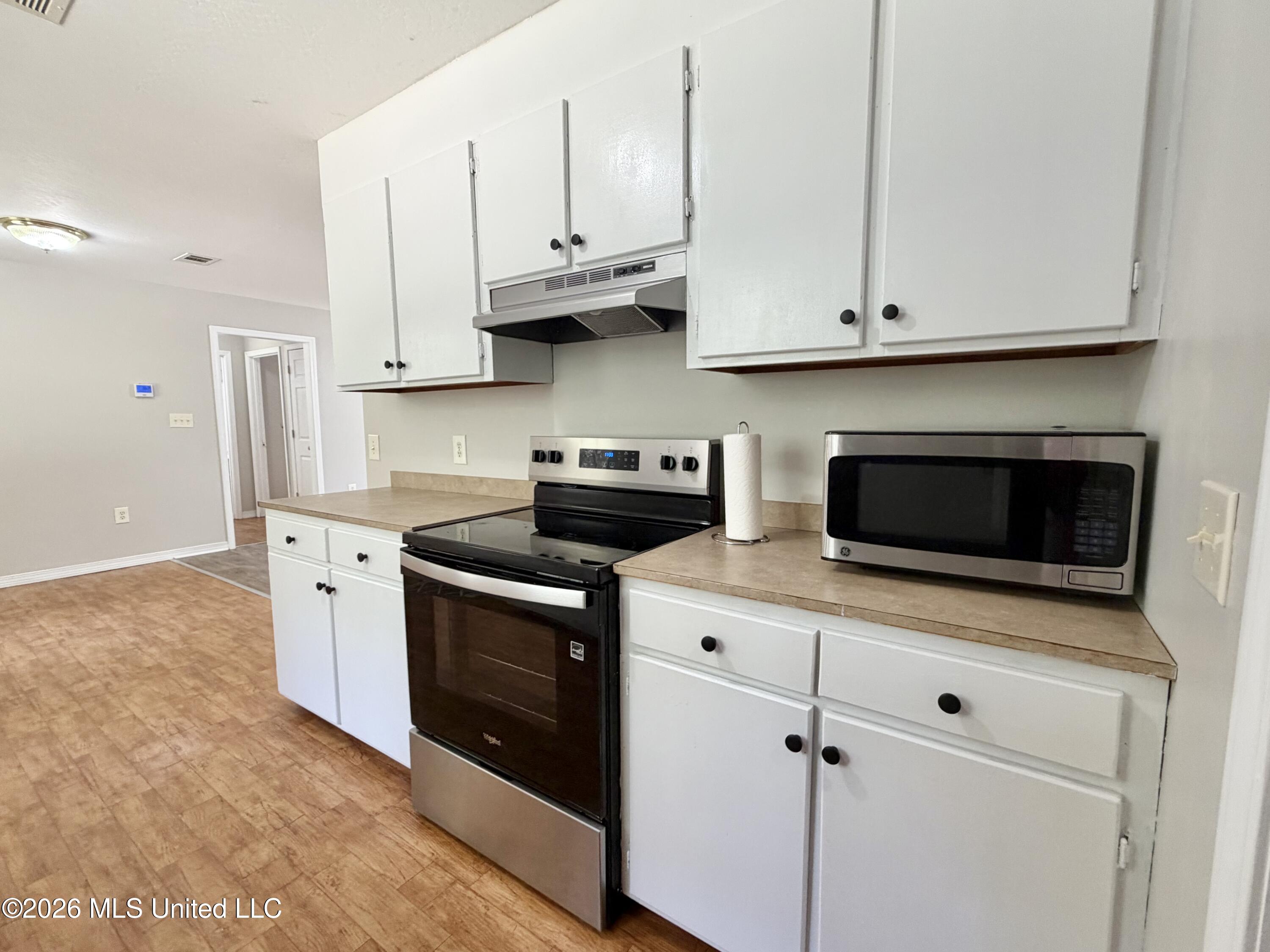 22202 N Ms-63 Property Photo 8