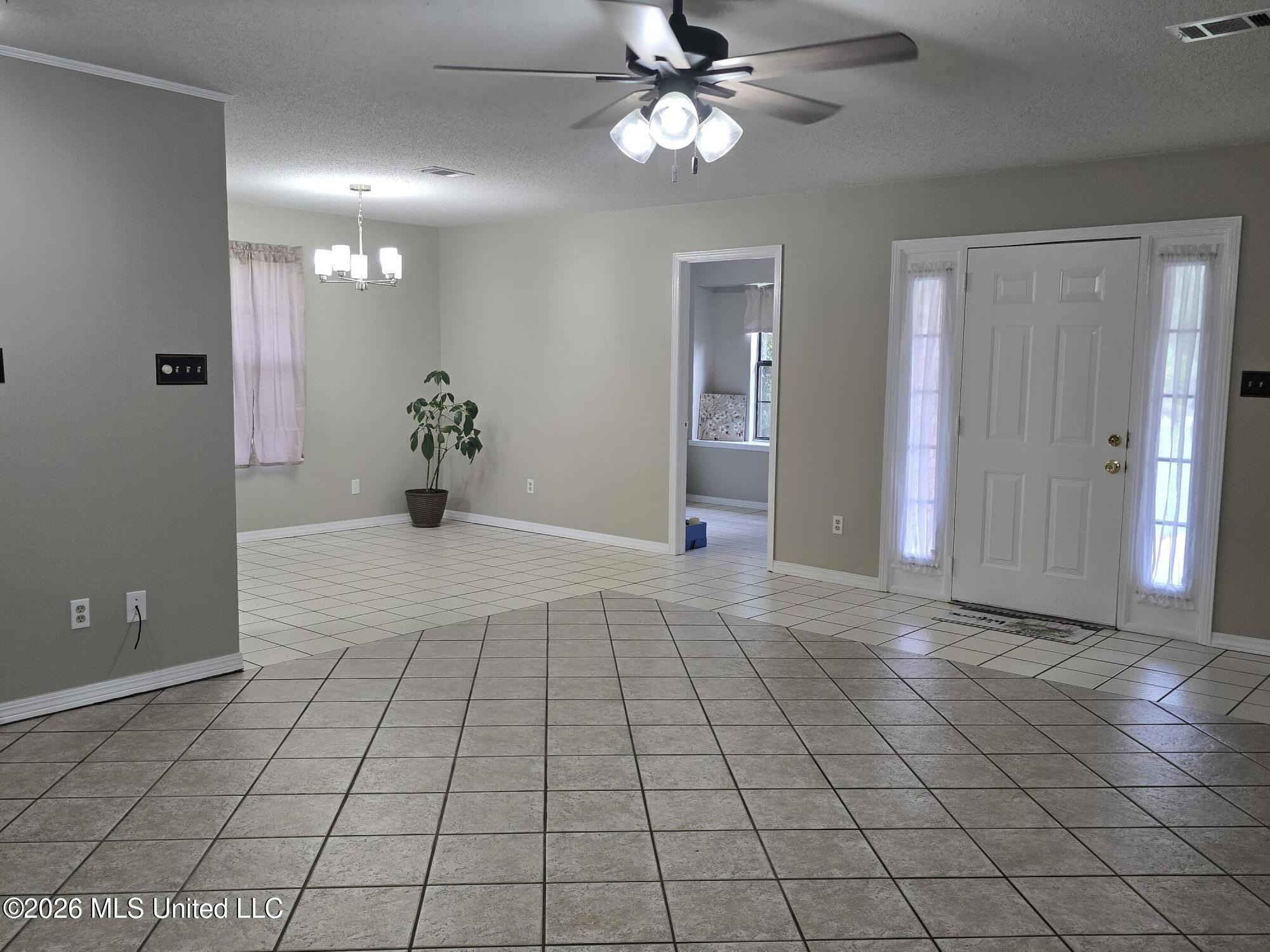 1413 Hide A Way Lane Property Photo 26