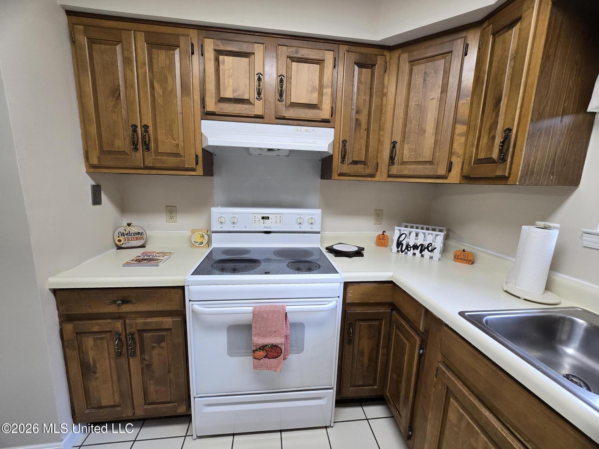 1413 Hide A Way Lane Property Photo 31