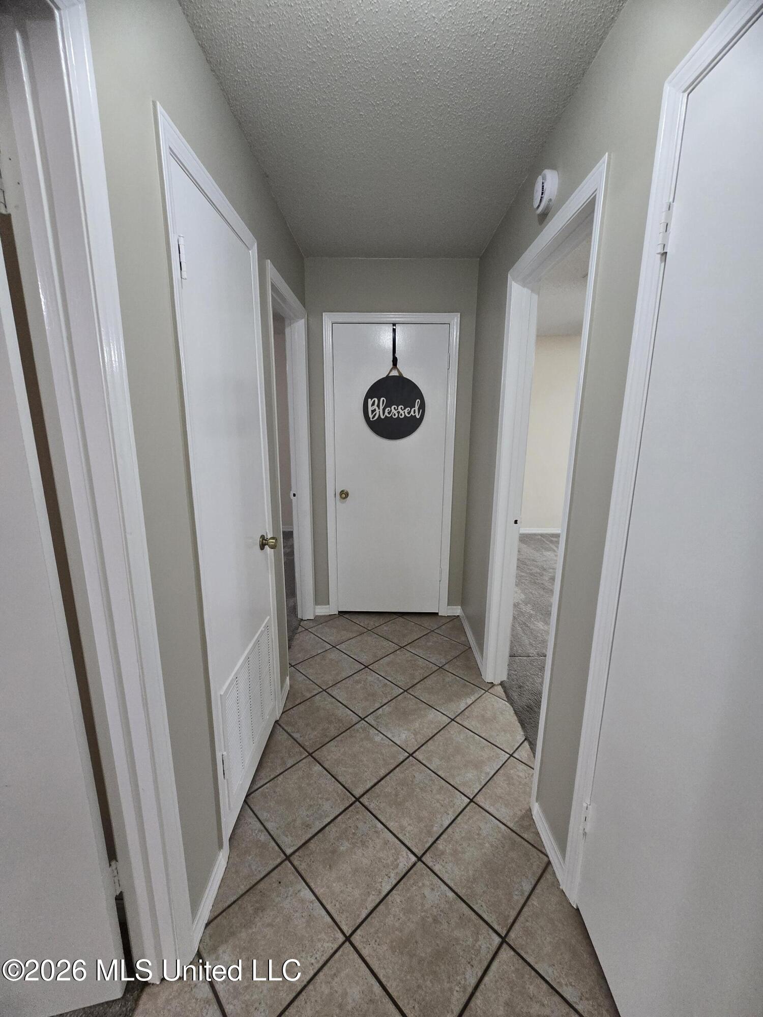 1413 Hide A Way Lane Property Photo 48