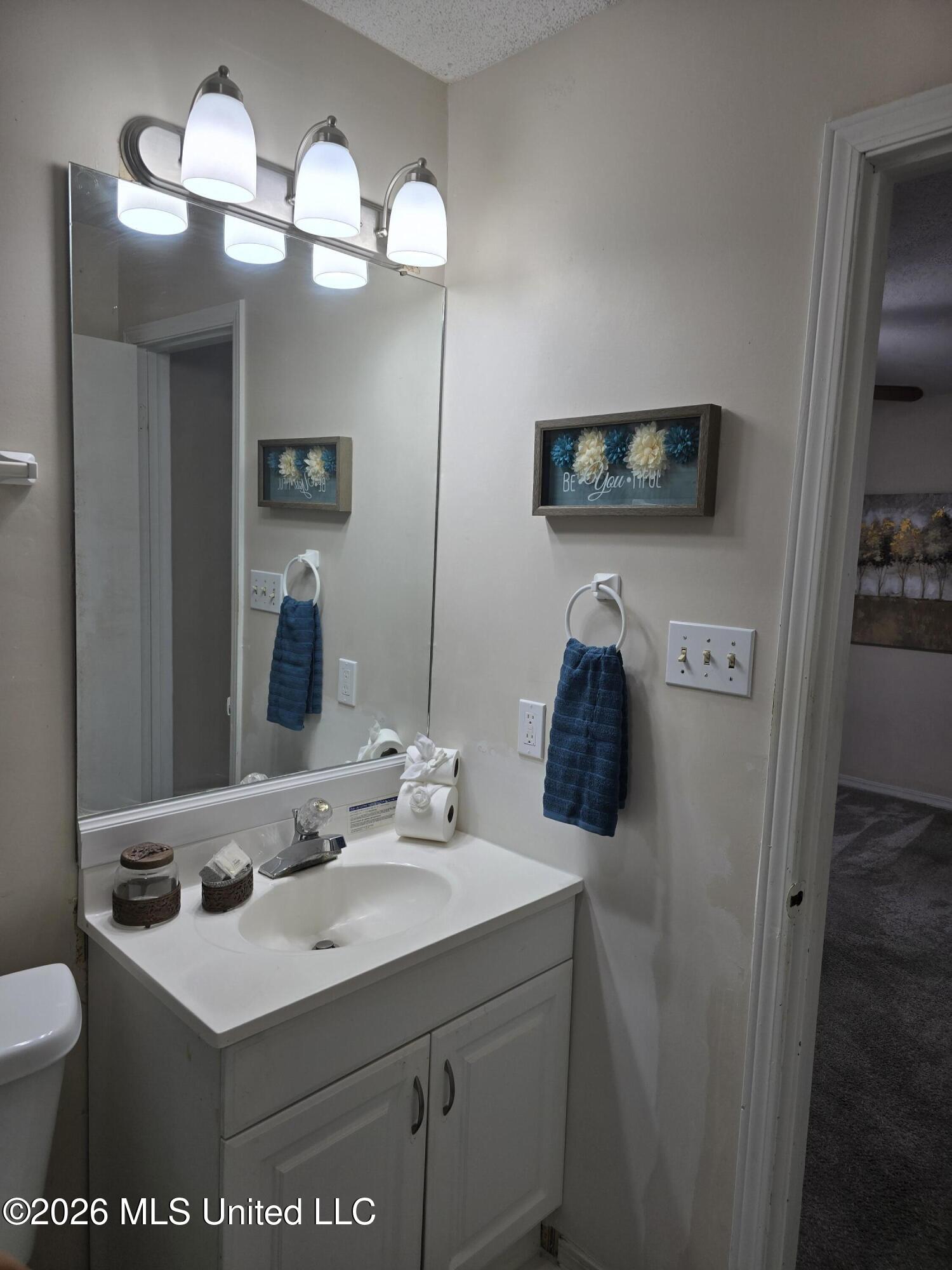 1413 Hide A Way Lane Property Photo 49