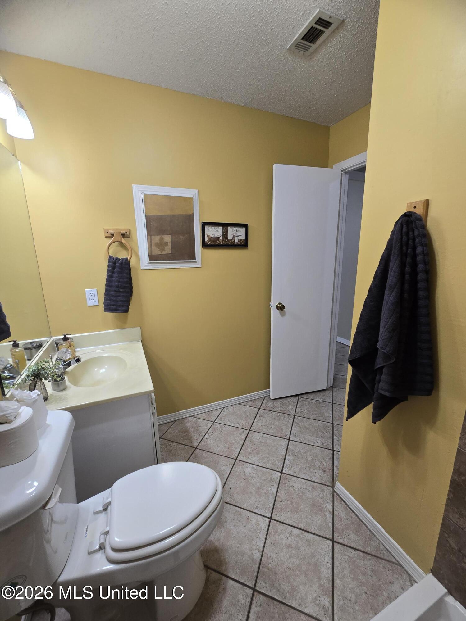 1413 Hide A Way Lane Property Photo 64