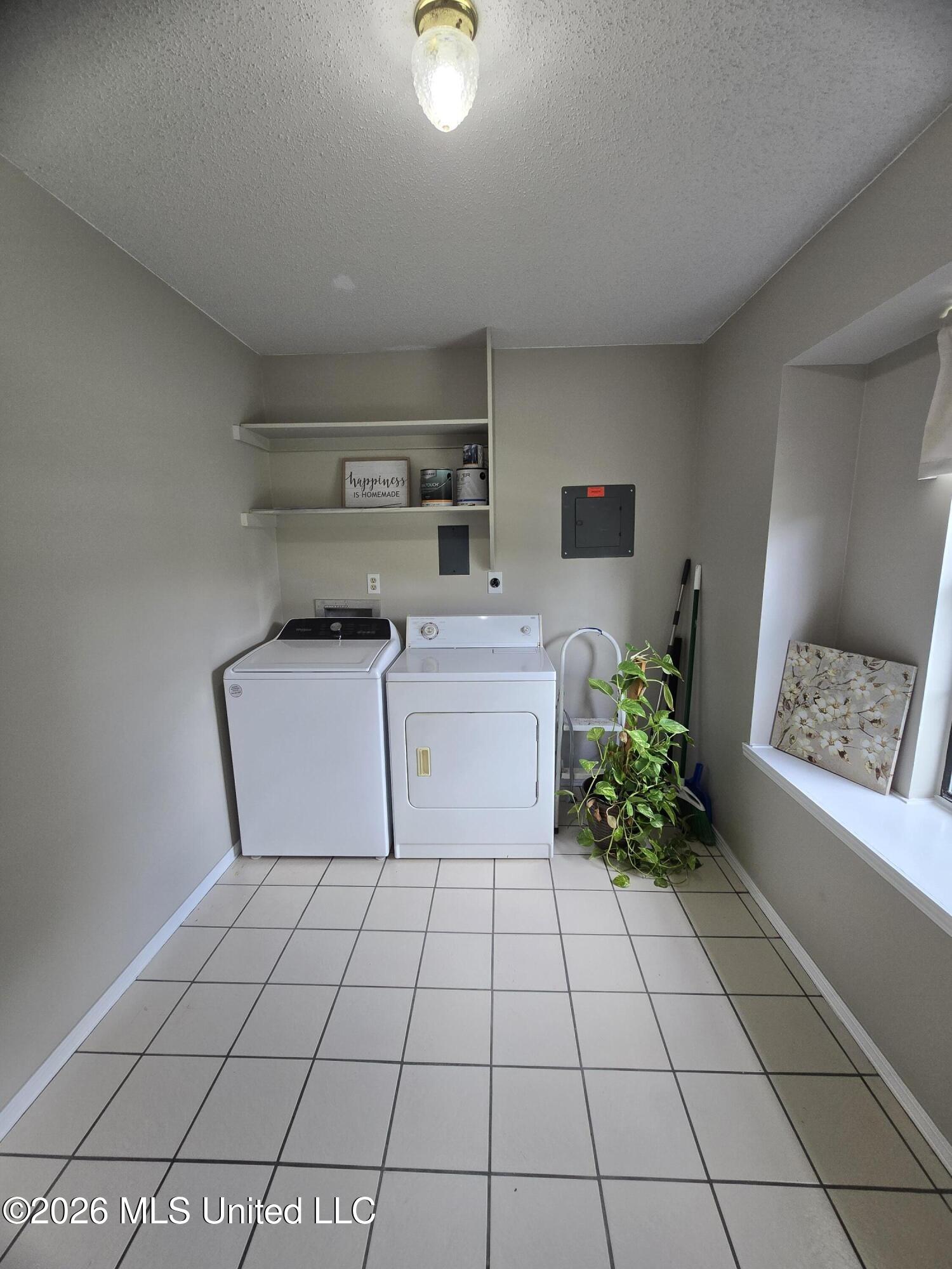 1413 Hide A Way Lane Property Photo 74