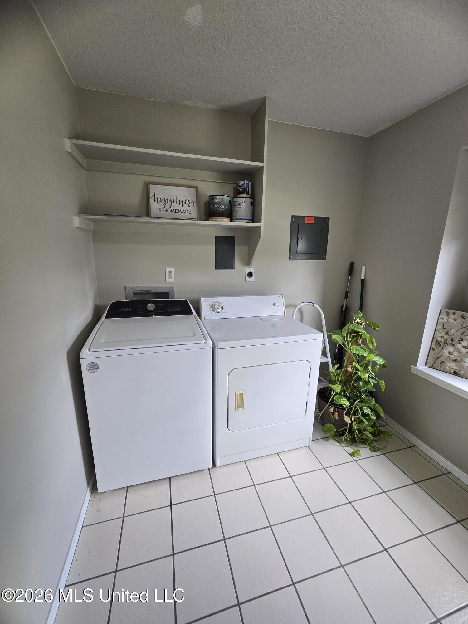 1413 Hide A Way Lane Property Photo 75