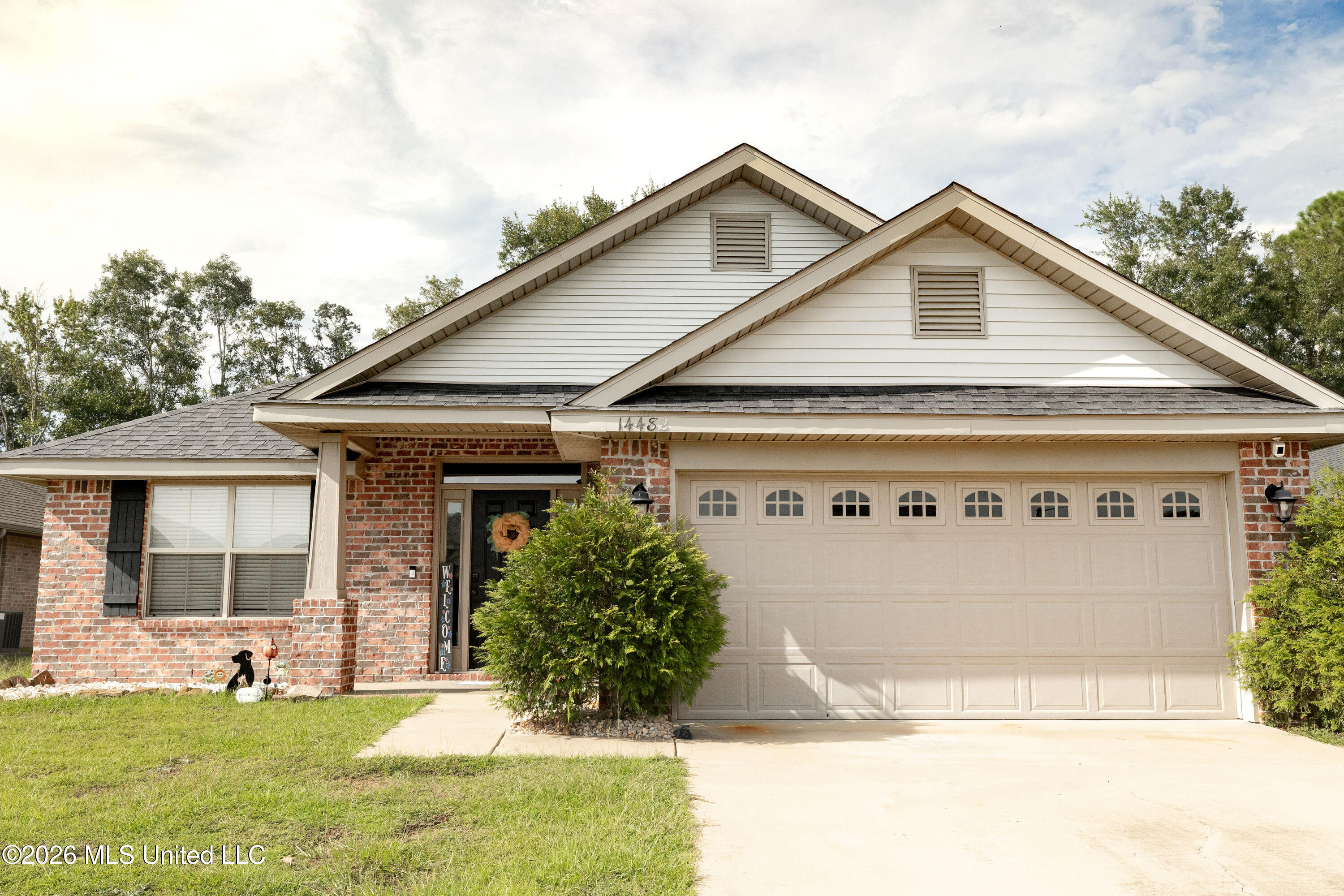 14482 Canal Loop Property Photo 1