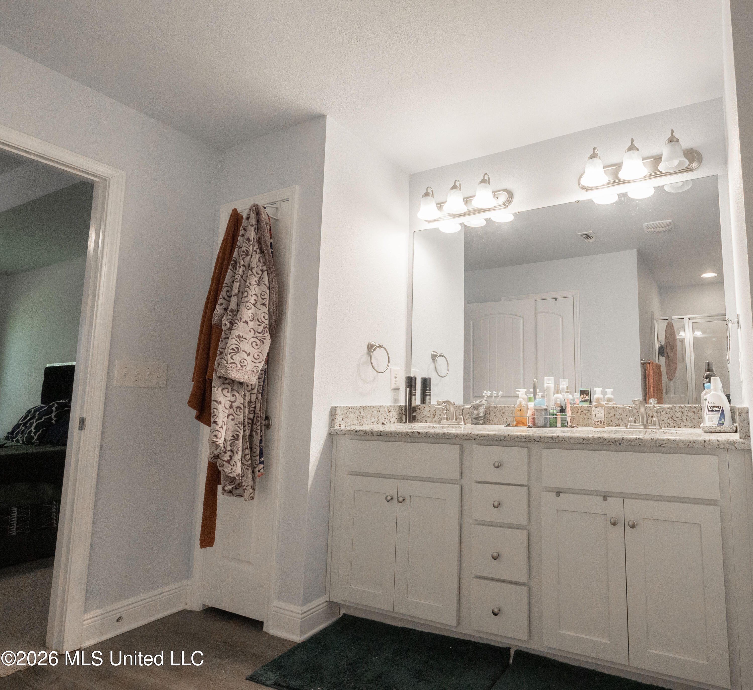 14482 Canal Loop Property Photo 19