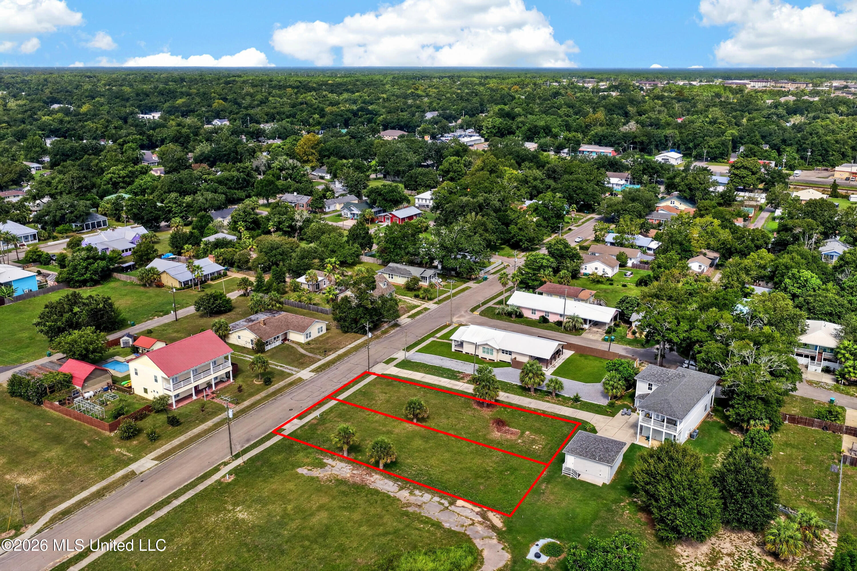 606 Camp Avenue Property Photo 10