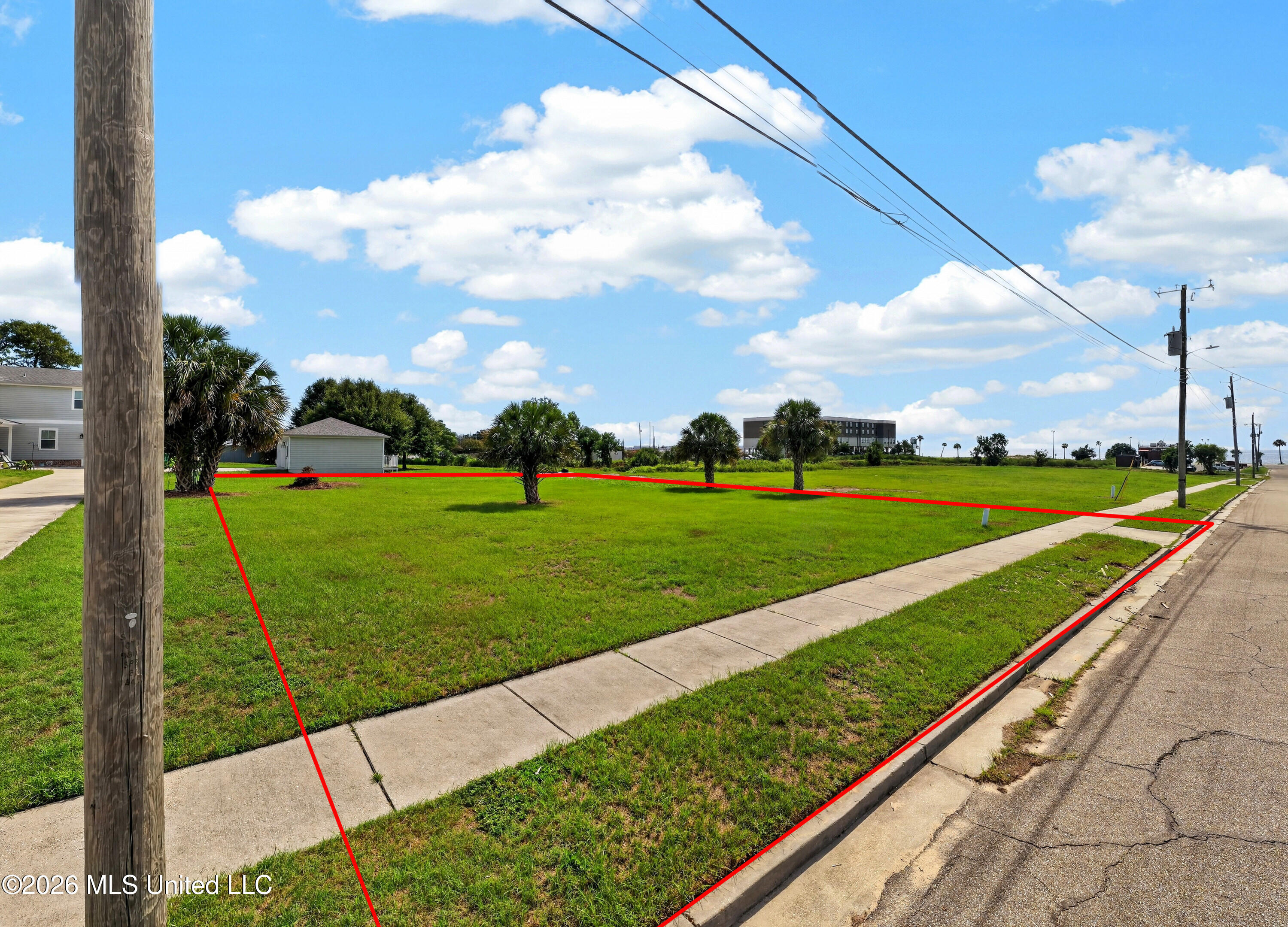 606 Camp Avenue Property Photo 19