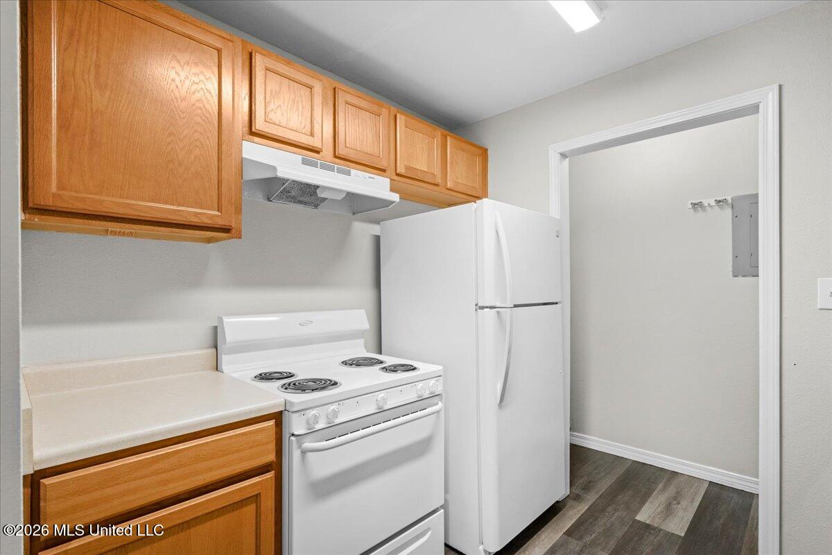 14859 Angela Drive Property Photo 7