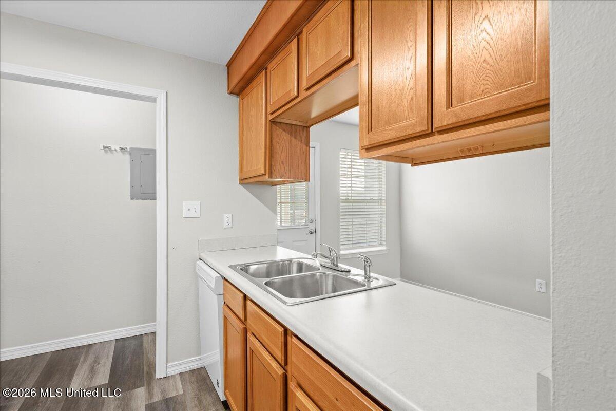 14859 Angela Drive Property Photo 8