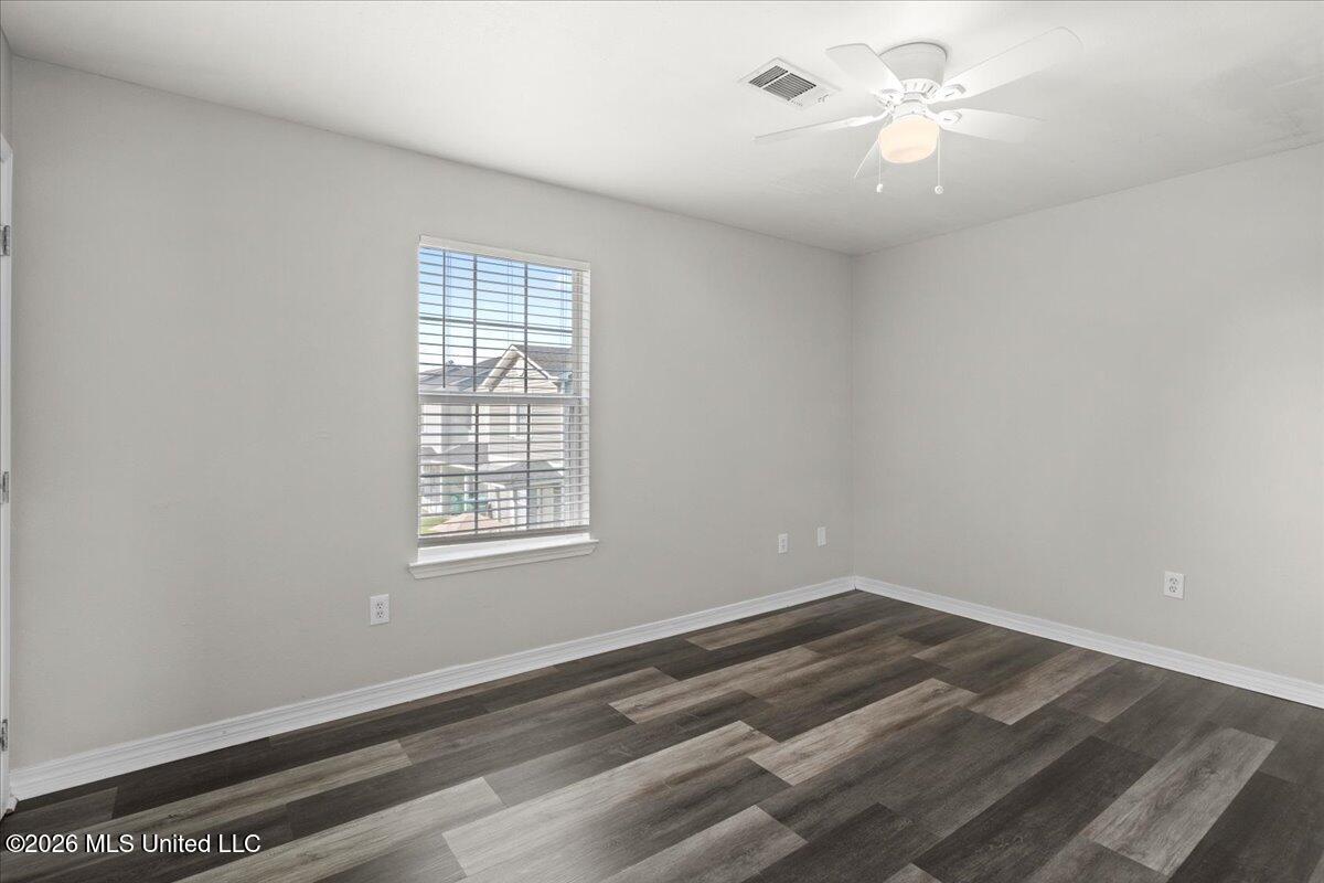 14859 Angela Drive Property Photo 9