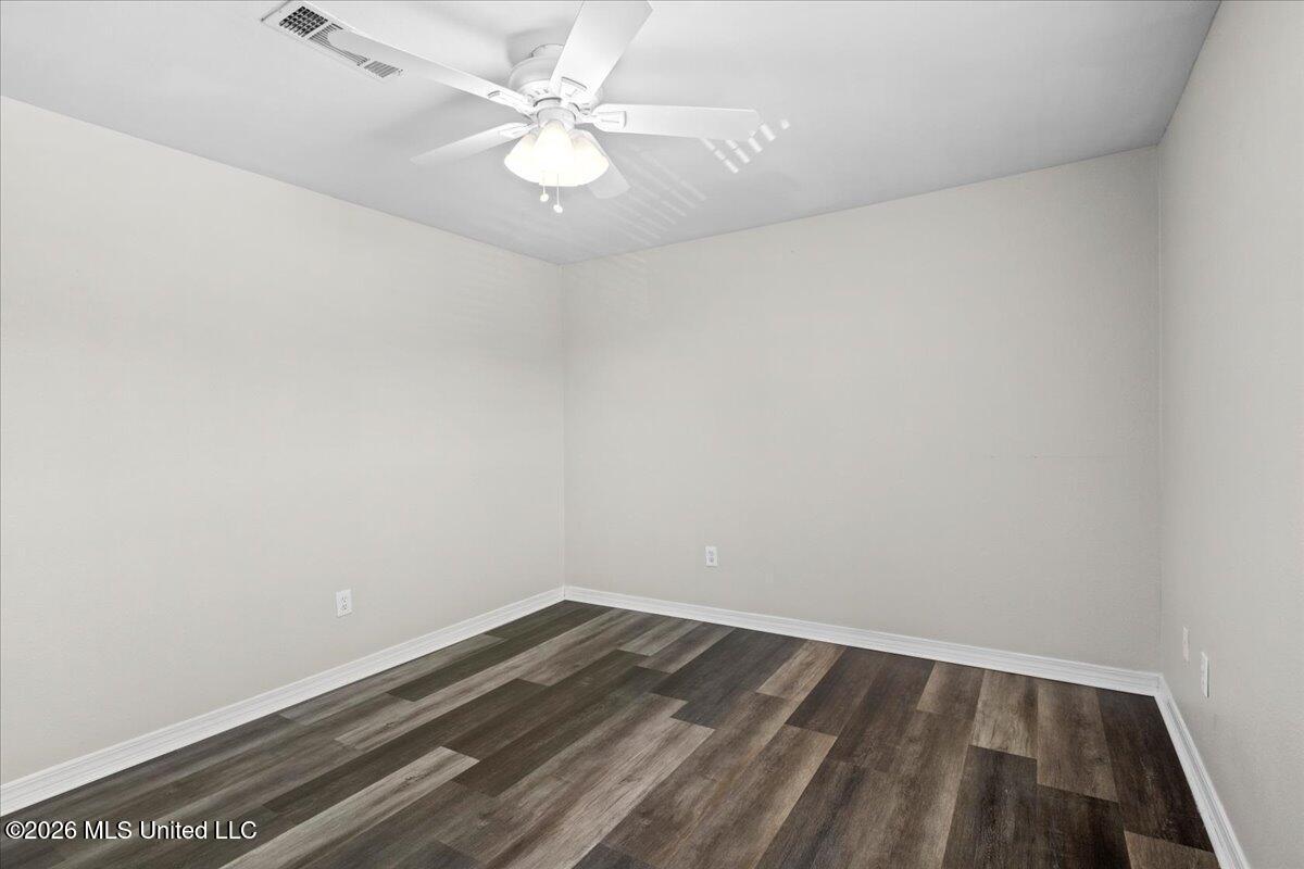 14859 Angela Drive Property Photo 11
