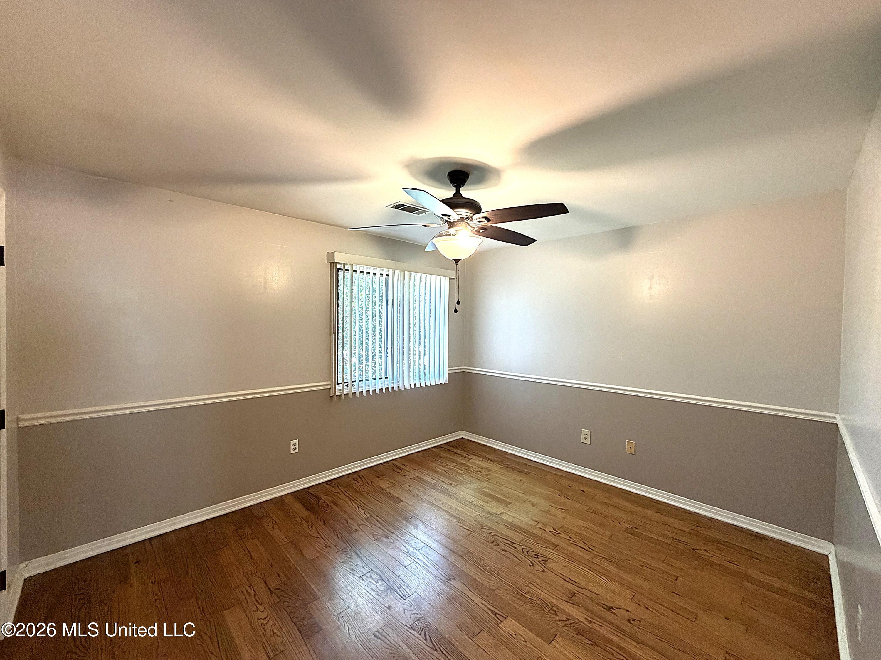 827 Tall Pine Cove Property Photo 19